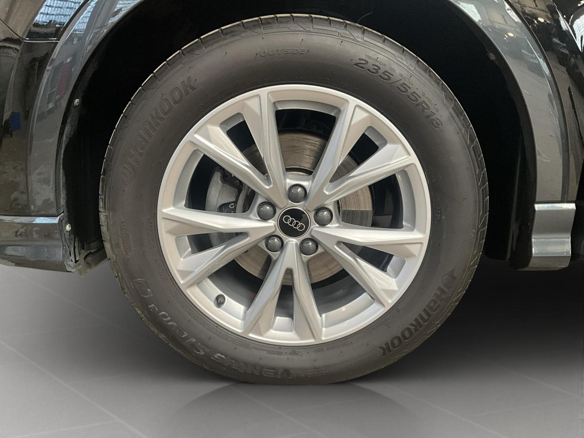 Audi Q3 SB+S-line+35TFSI+S-Tronic+P.Premium+P.Assistance+Black-Style (2025) - Photo 8