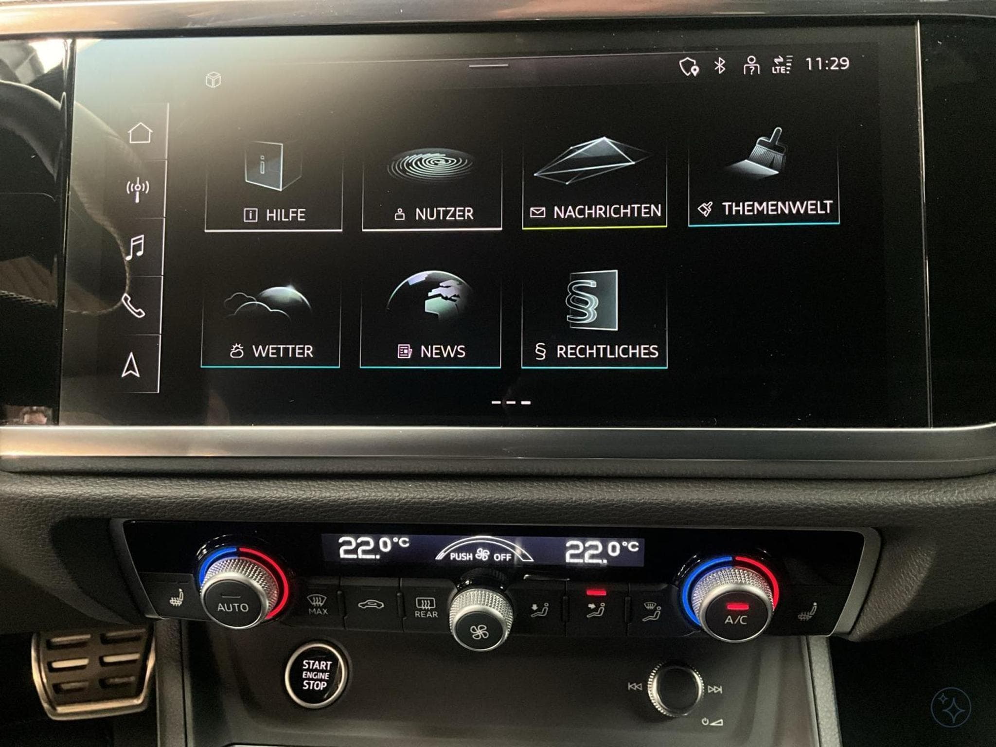Audi Q3 SB+S-line+35TFSI+S-Tronic+P.Premium+P.Assistance+Black-Style (2025) - Photo 19