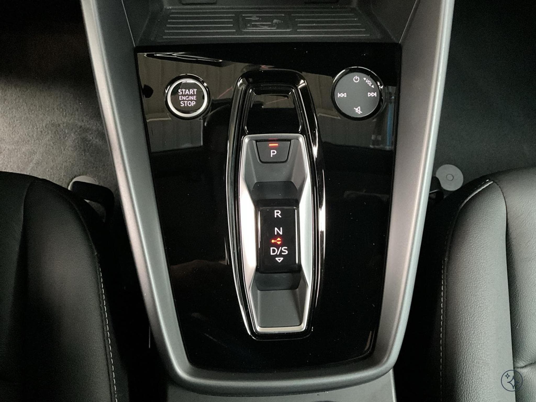 Audi A3 SB+S-line+S-Tronic+P.Business+Led+Navi+DAB (2025) - Photo 12