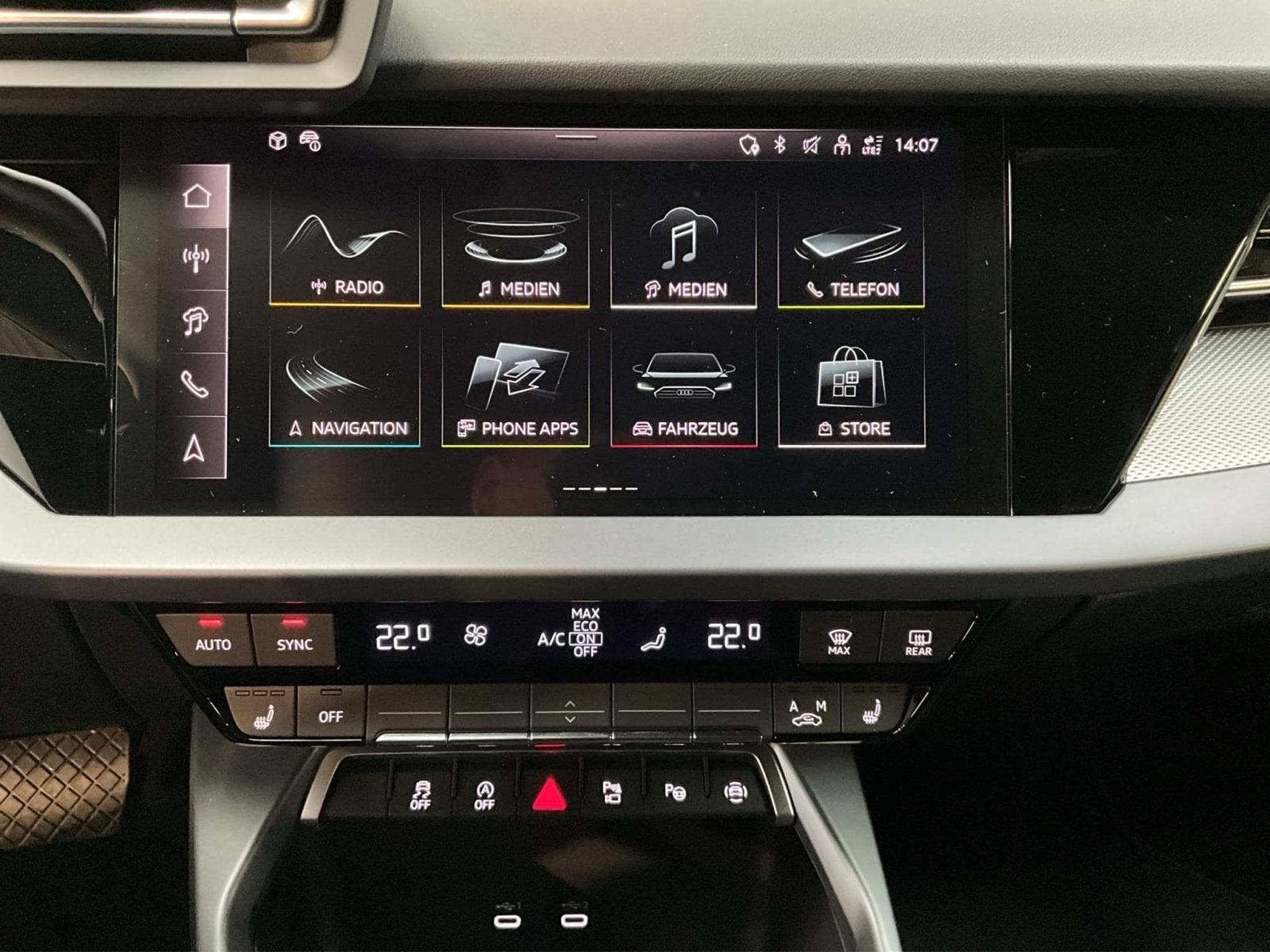 Audi A3 SB+S-line+S-Tronic+P.Business+Led+Navi+DAB (2025) - Photo 13