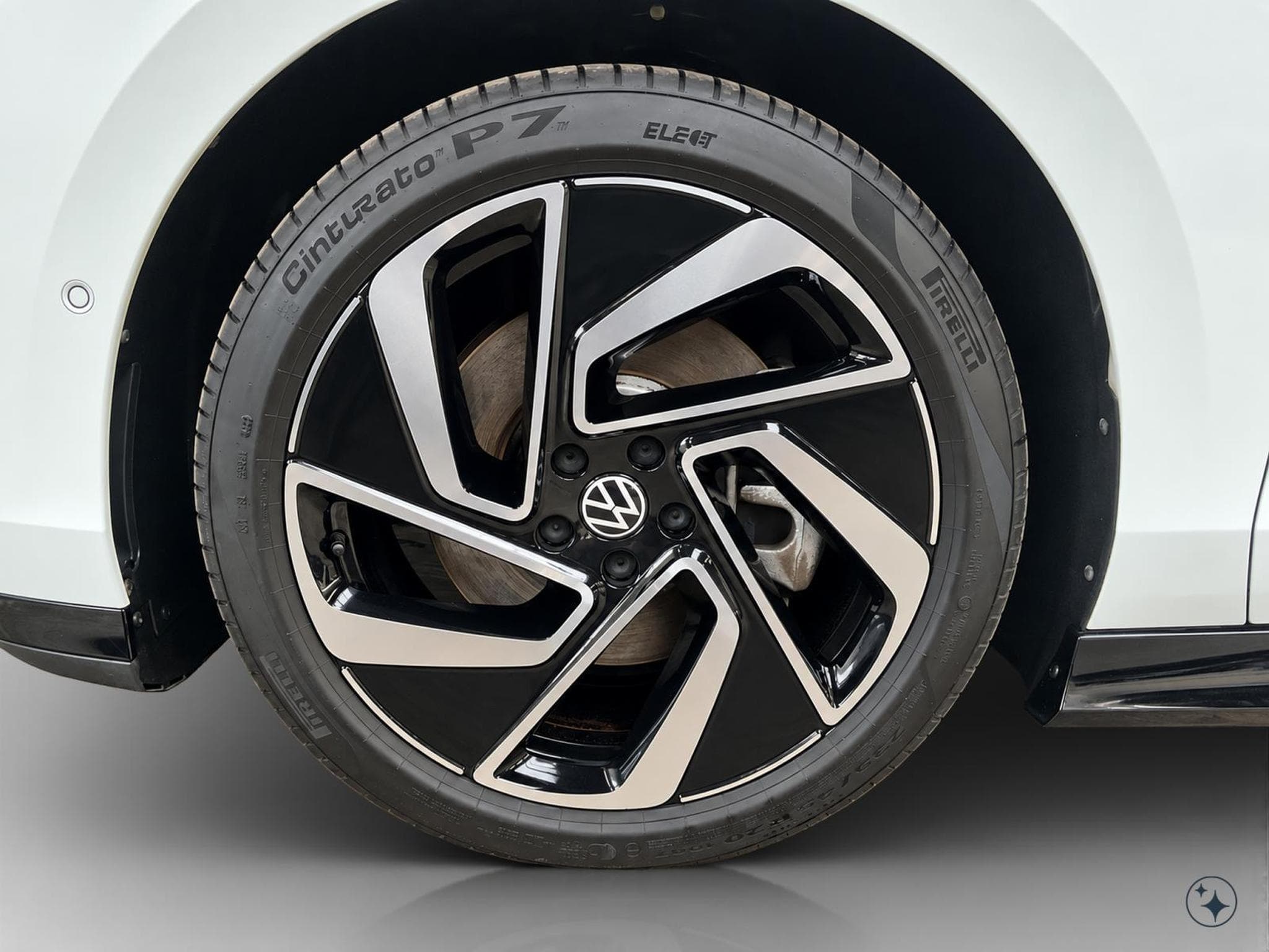 VW ID.7 77kWh+Pro+Pano+AHK+Wärme-P. (2024) - Photo 8