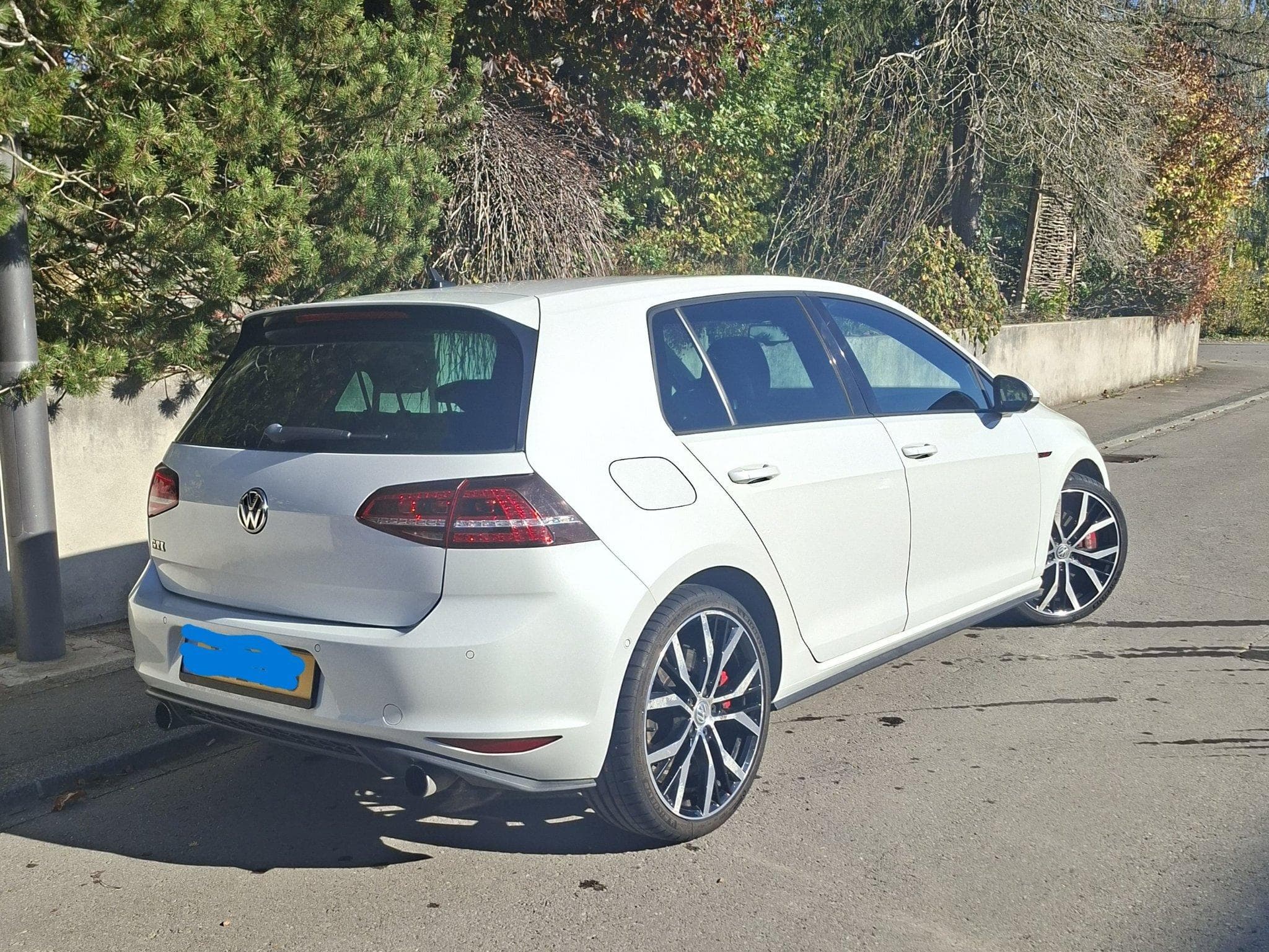 VW GTI VW Golf GTI "Performance" DSG+DCC (2013) - Photo 2