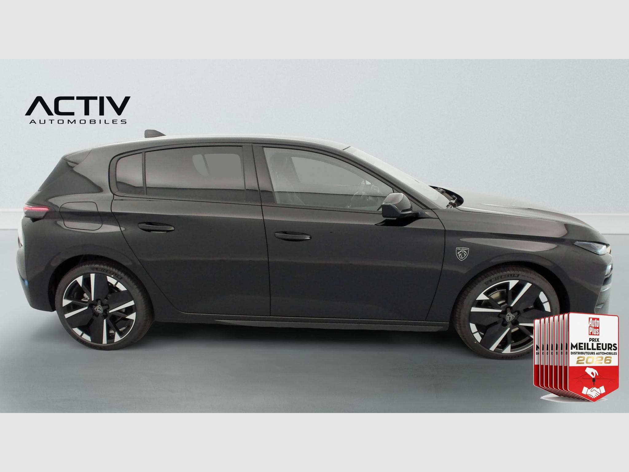 Peugeot 308 Hybrid 145 e-DCS6 GT (2026) - Photo 8