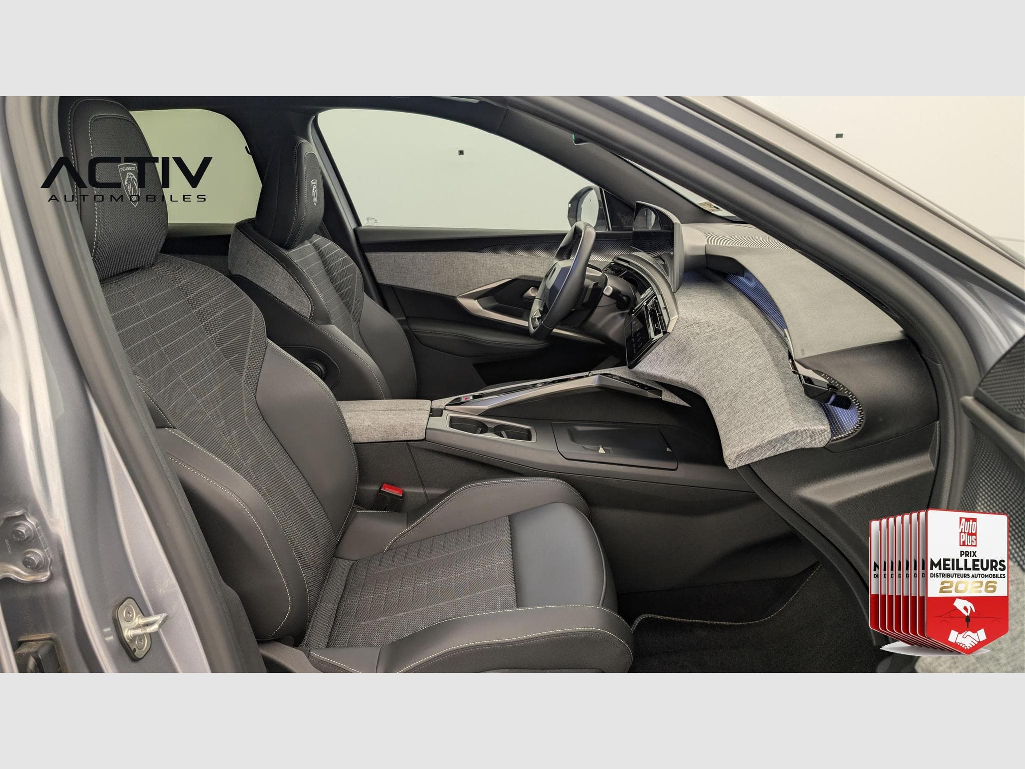 Peugeot 3008 Hybrid 145 e-DCS6 GT (2025) - Photo 9