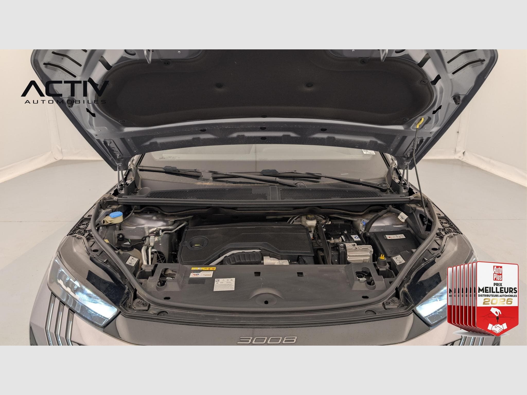 Peugeot 3008 Hybrid 145 e-DCS6 GT (2025) - Photo 22