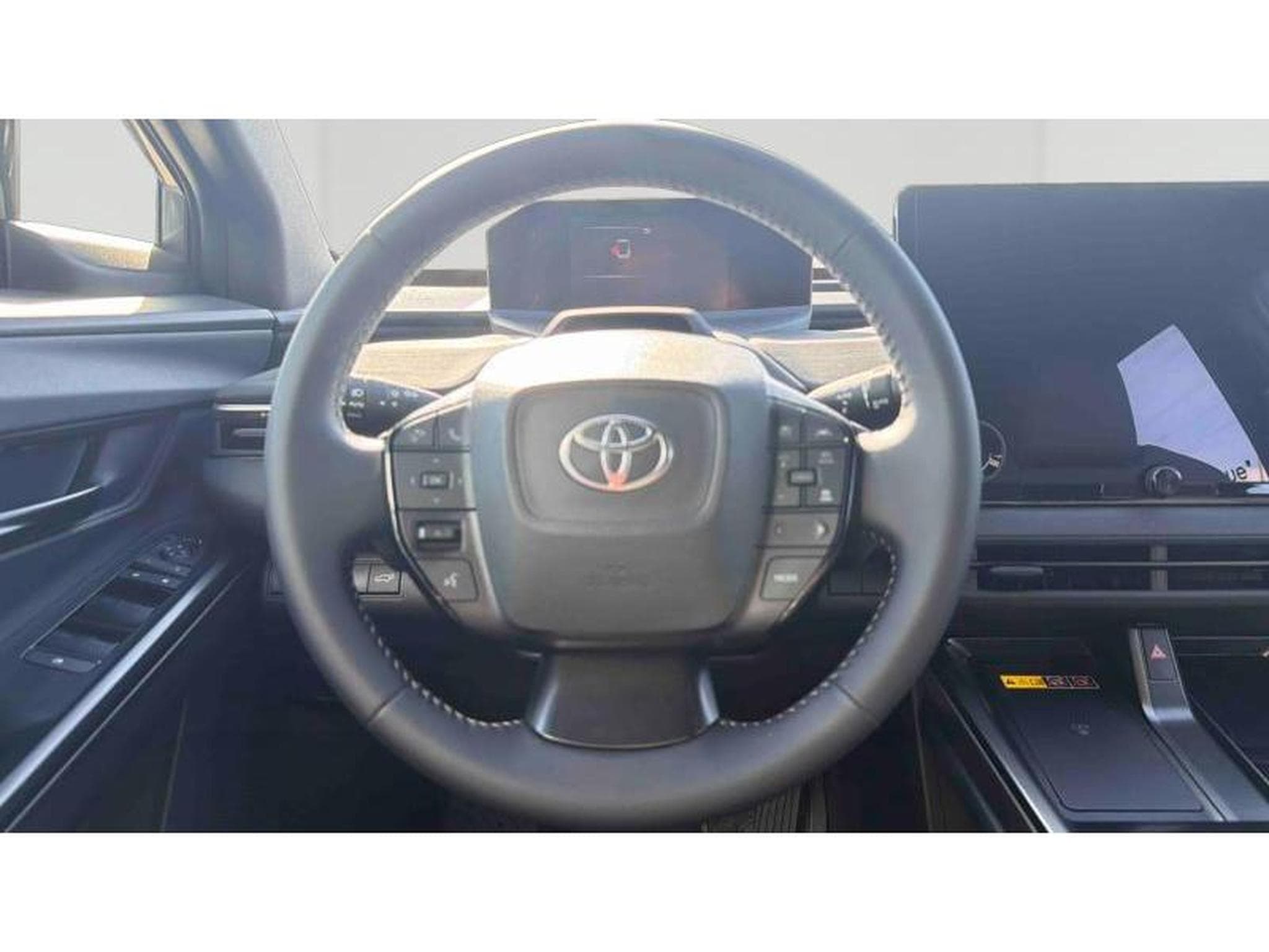 Toyota C-HR + & CH-R (2026) - Foto 6