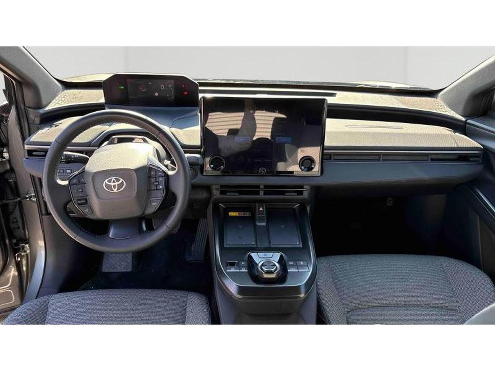 Toyota bZ4X Business (2026) - Foto 3