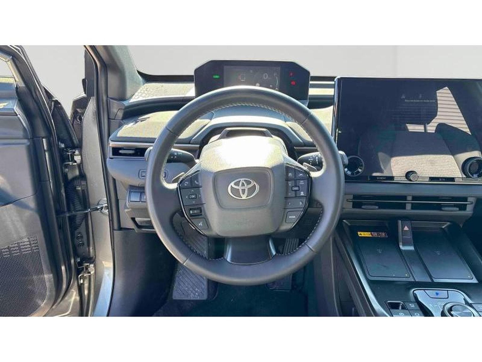 Toyota bZ4X Business (2026) - Foto 6