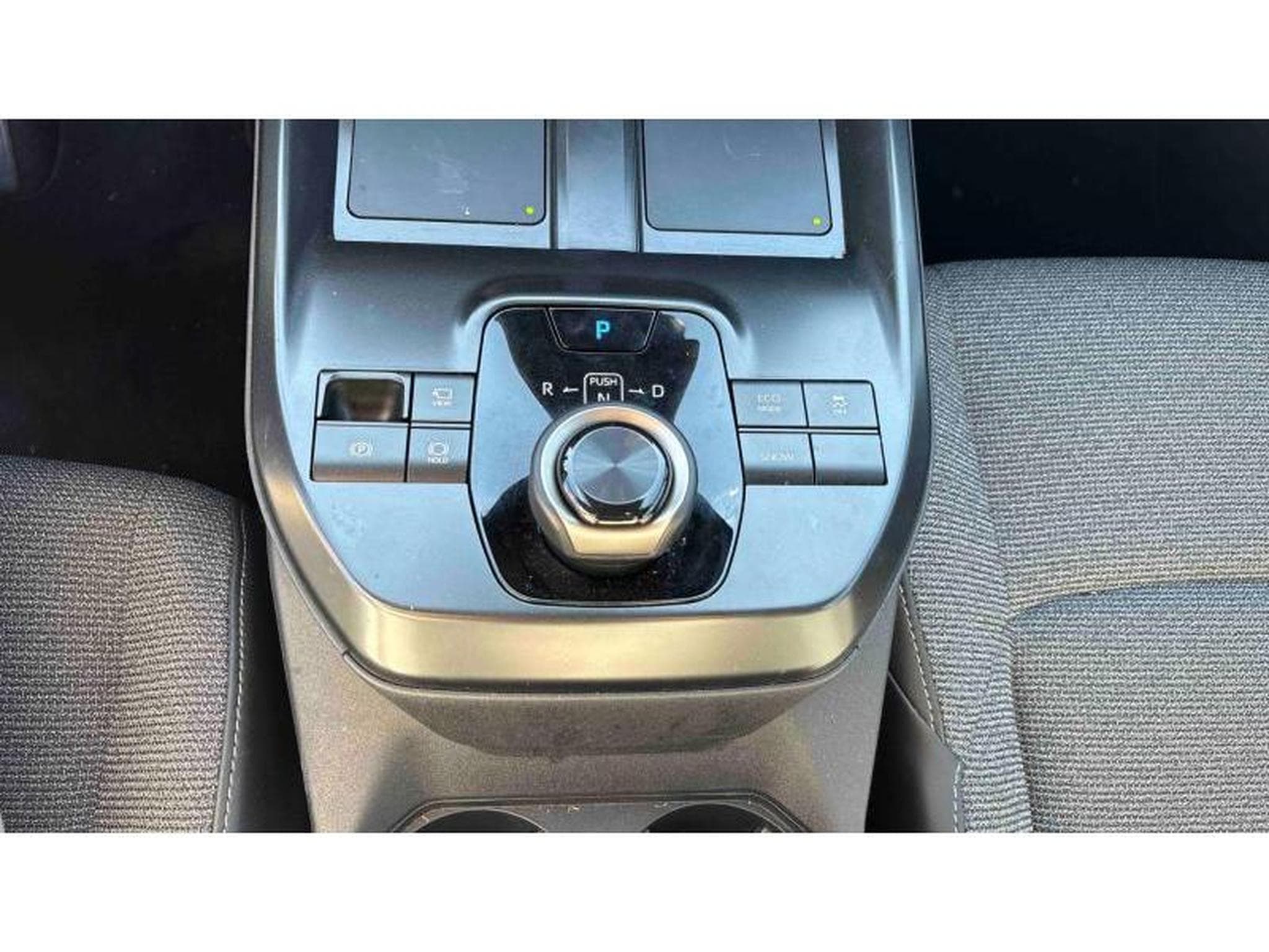 Toyota bZ4X Business (2026) - Foto 10