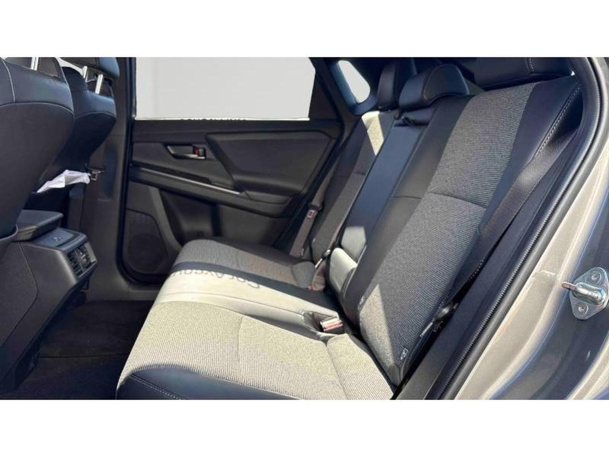 Toyota bZ4X Business (2026) - Foto 9