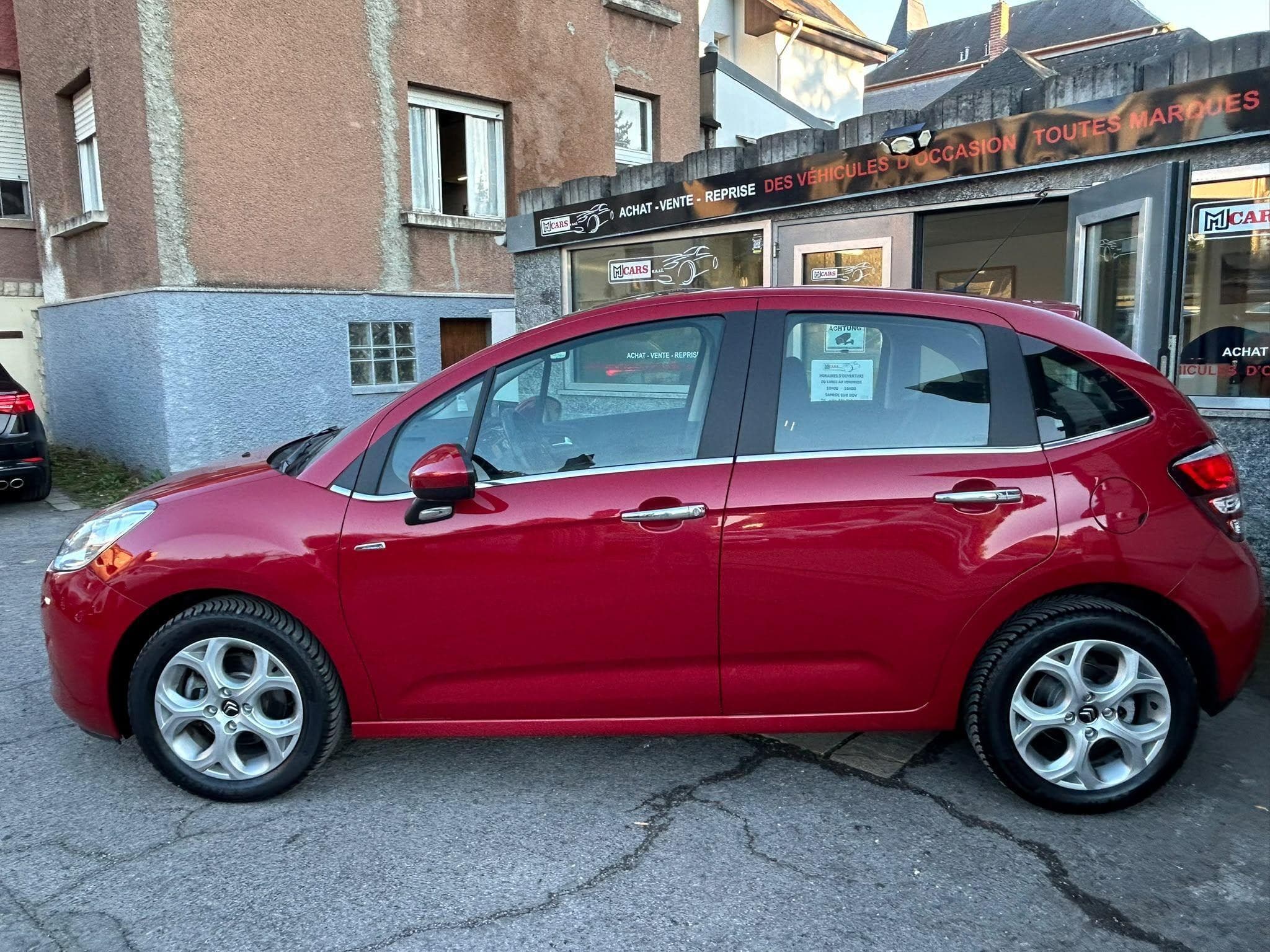 Citroën C3 1.6 i 120cv AUTOMATIQUE EXCLUSIVE 29.000KM REEL (2015) - Photo 6