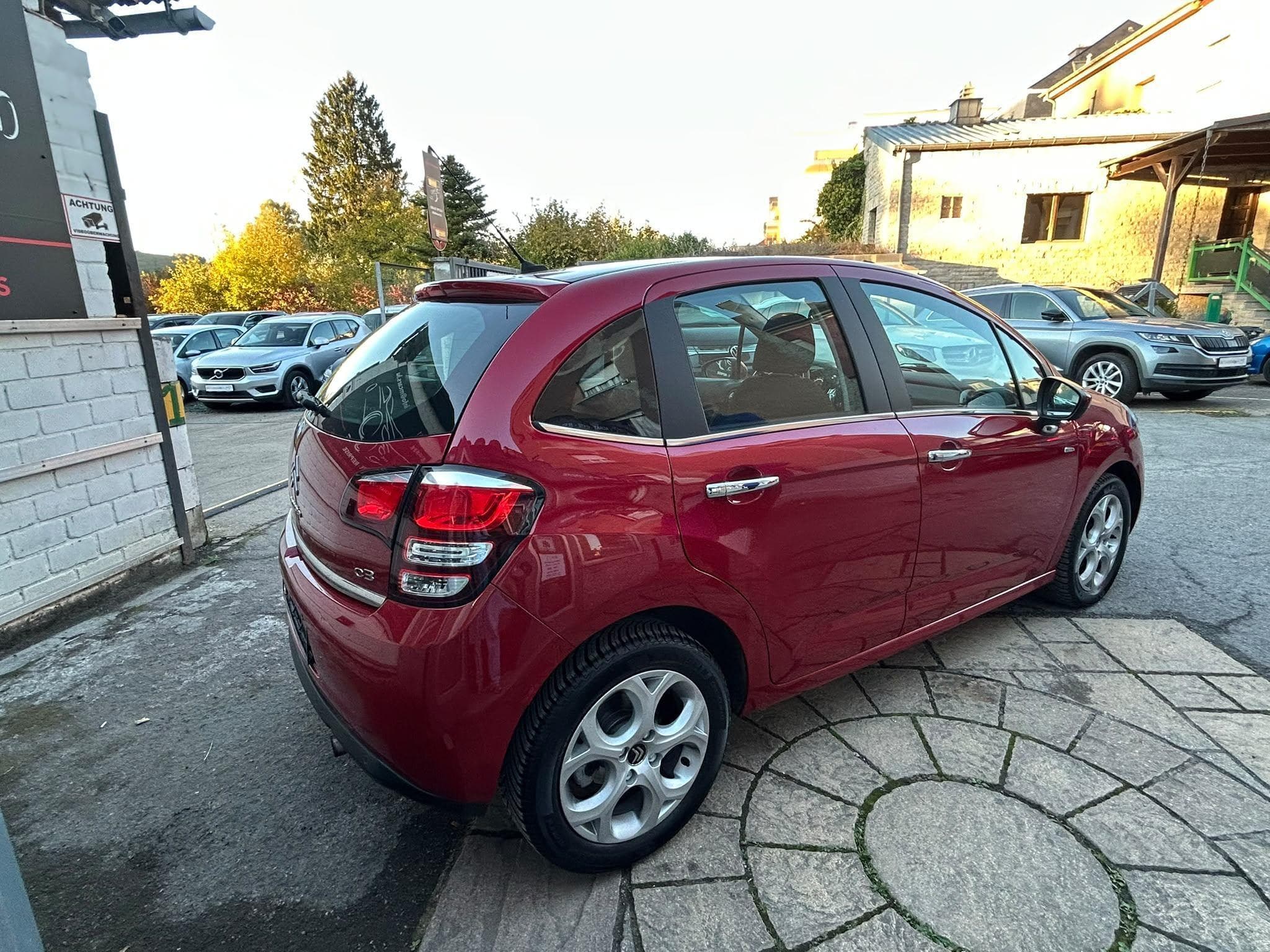Citroën C3 1.6 i 120cv AUTOMATIQUE EXCLUSIVE 29.000KM REEL (2015) - Photo 4