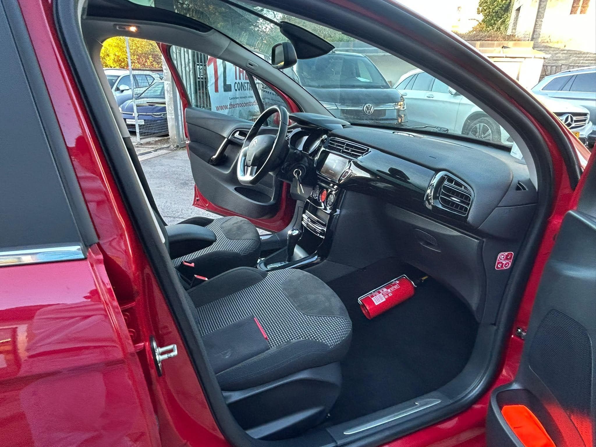 Citroën C3 1.6 i 120cv AUTOMATIQUE EXCLUSIVE 29.000KM REEL (2015) - Photo 13