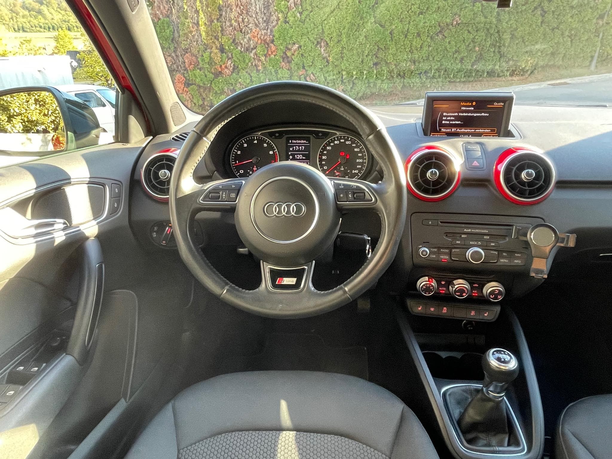 Audi A1 1.2 TFSI Sportback S-line (2014) - Photo 6