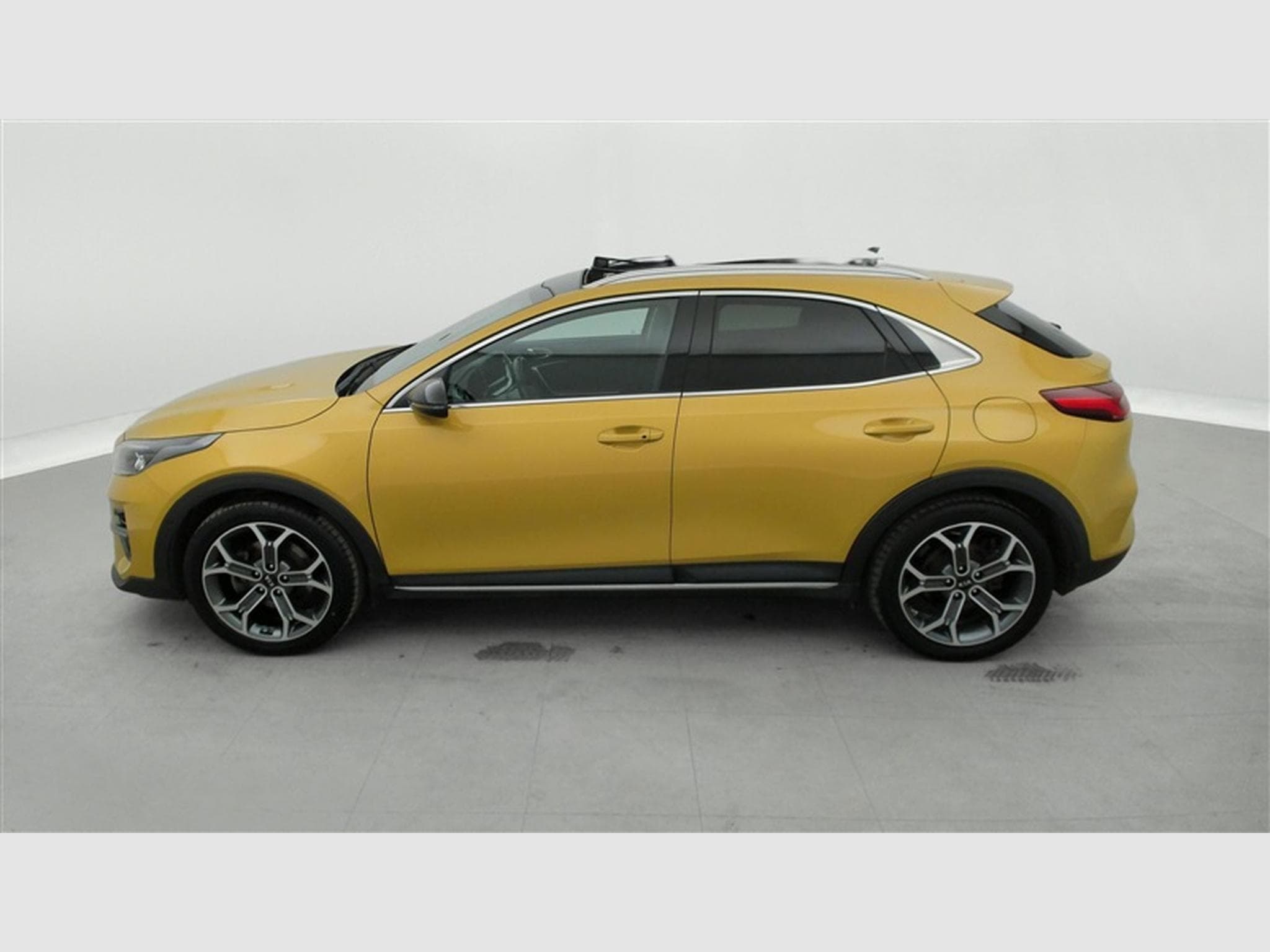 Kia XCeed 1.4 T-GDi sense ISG DCT à adapter (2020) - Photo 3