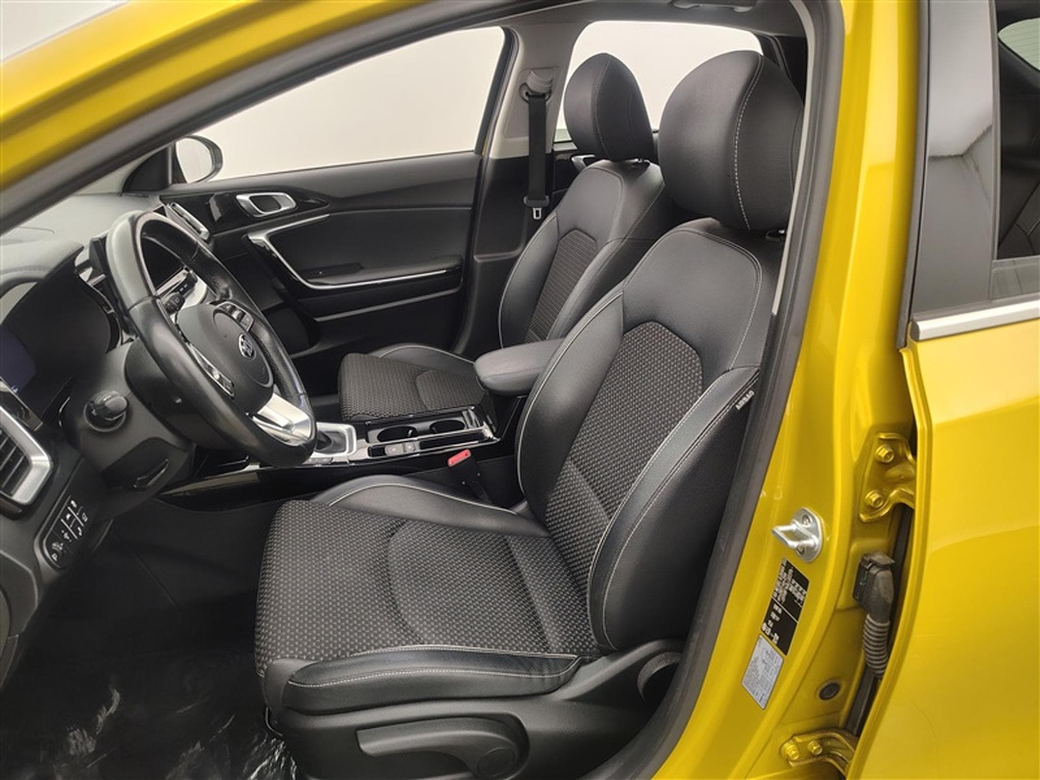 Kia XCeed 1.4 T-GDi sense ISG DCT à adapter (2020) - Photo 5