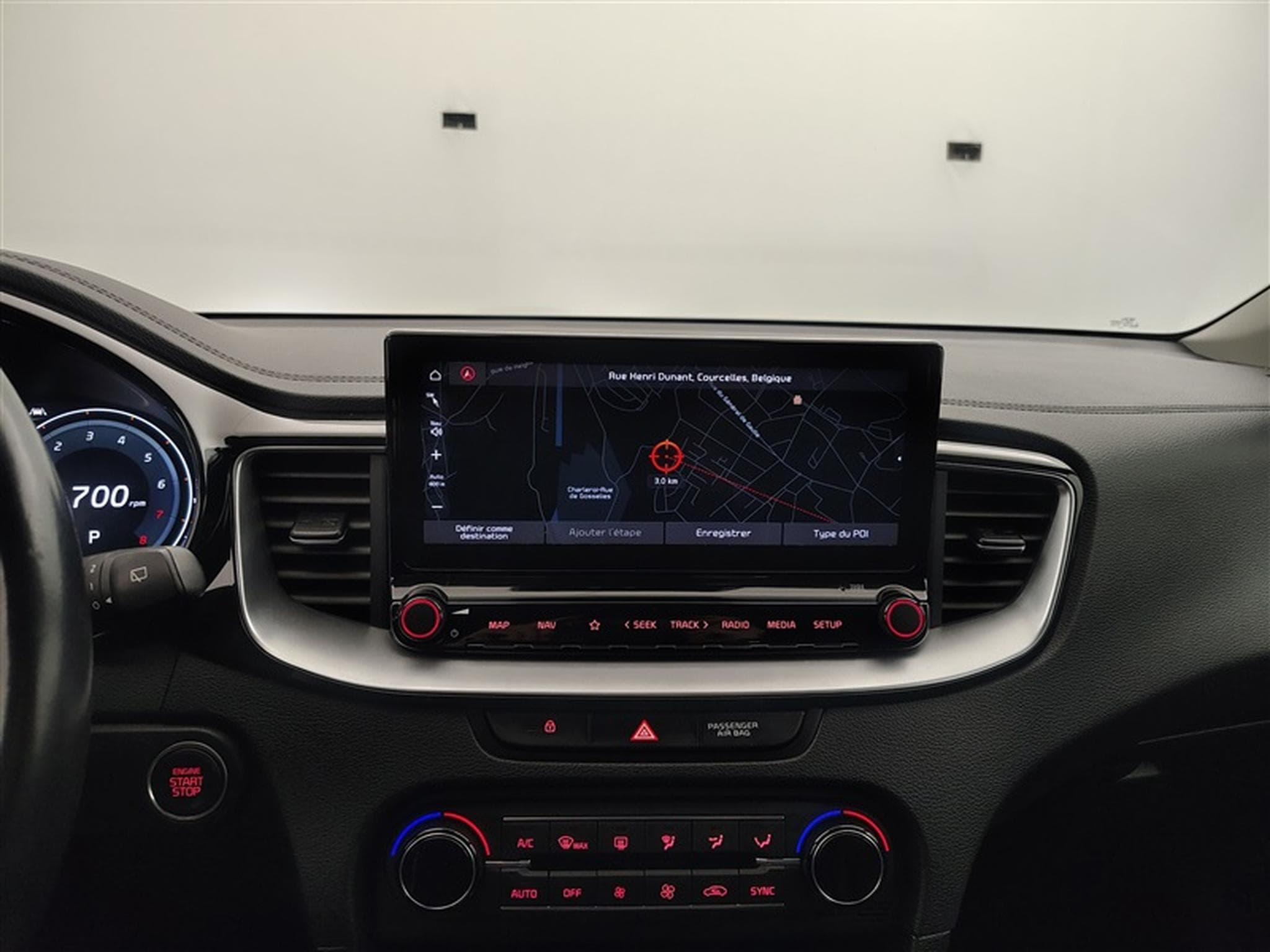 Kia XCeed 1.4 T-GDi sense ISG DCT à adapter (2020) - Photo 9