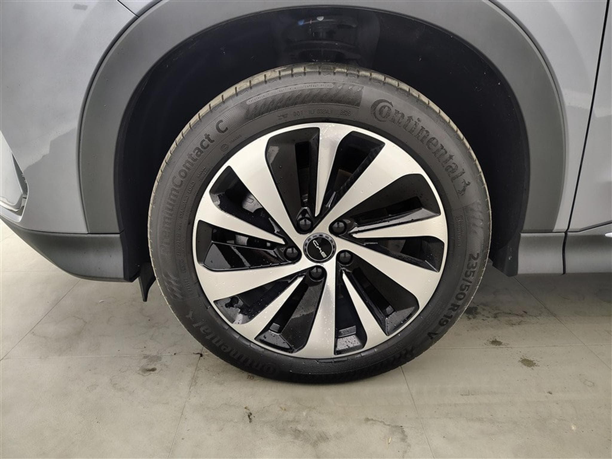 BYD Seal U 1.5 Turbo PHEV AWD Design (2026) - Photo 6