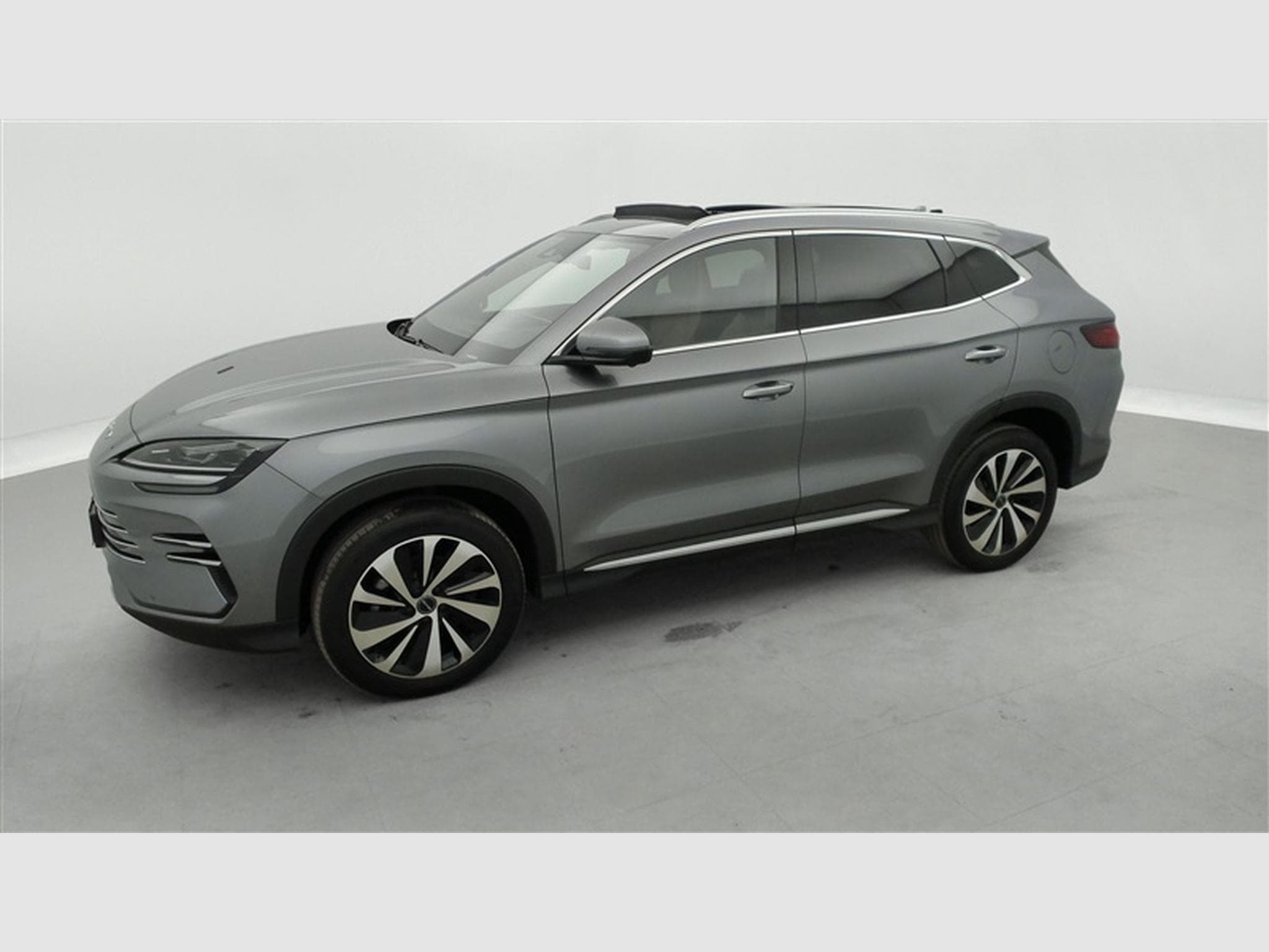 BYD Seal U 1.5 Turbo PHEV AWD Design (2026) - Photo 23