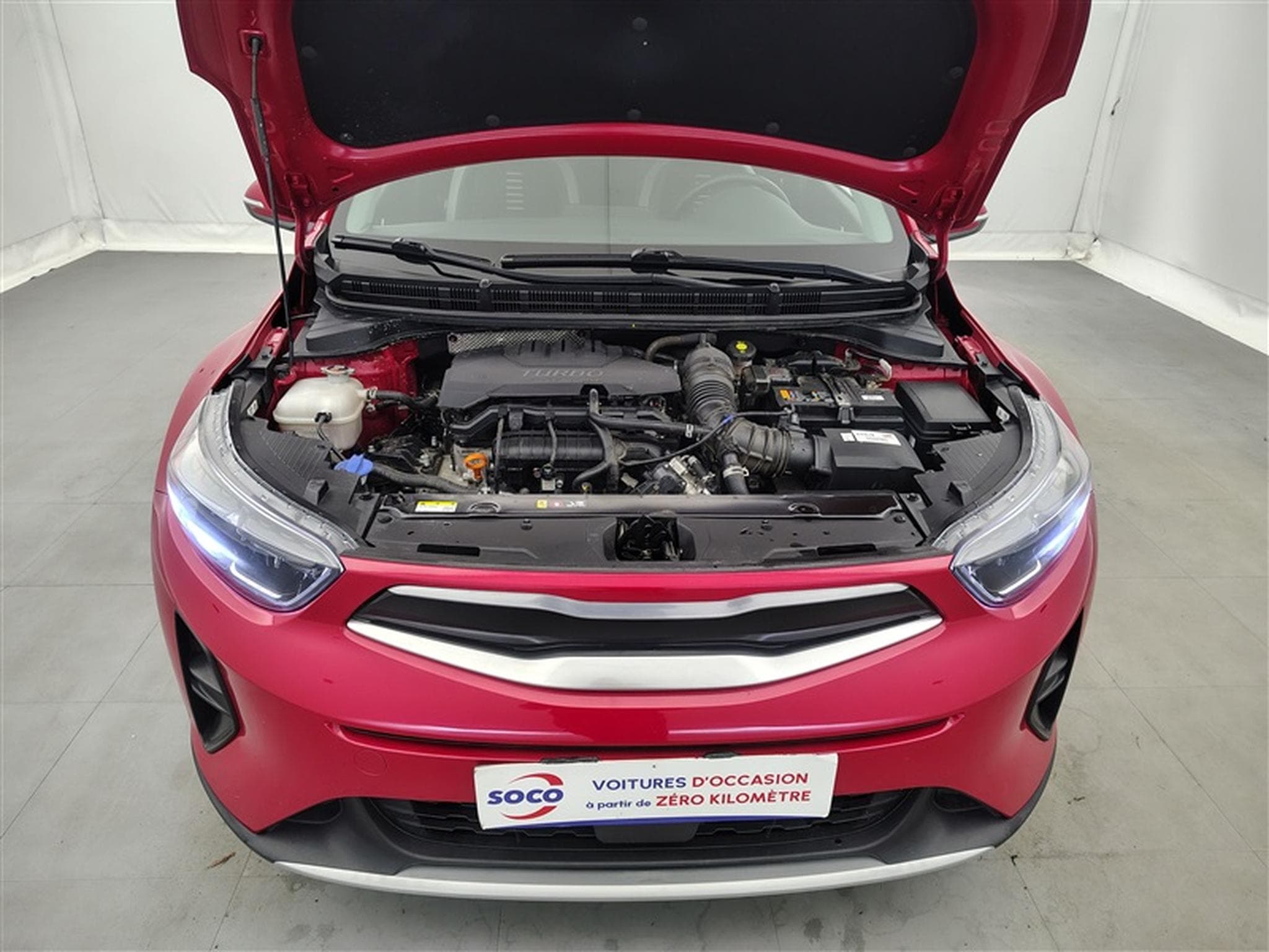 Kia Stonic 1.0 T Pure ISG DCT (2024) - Photo 18