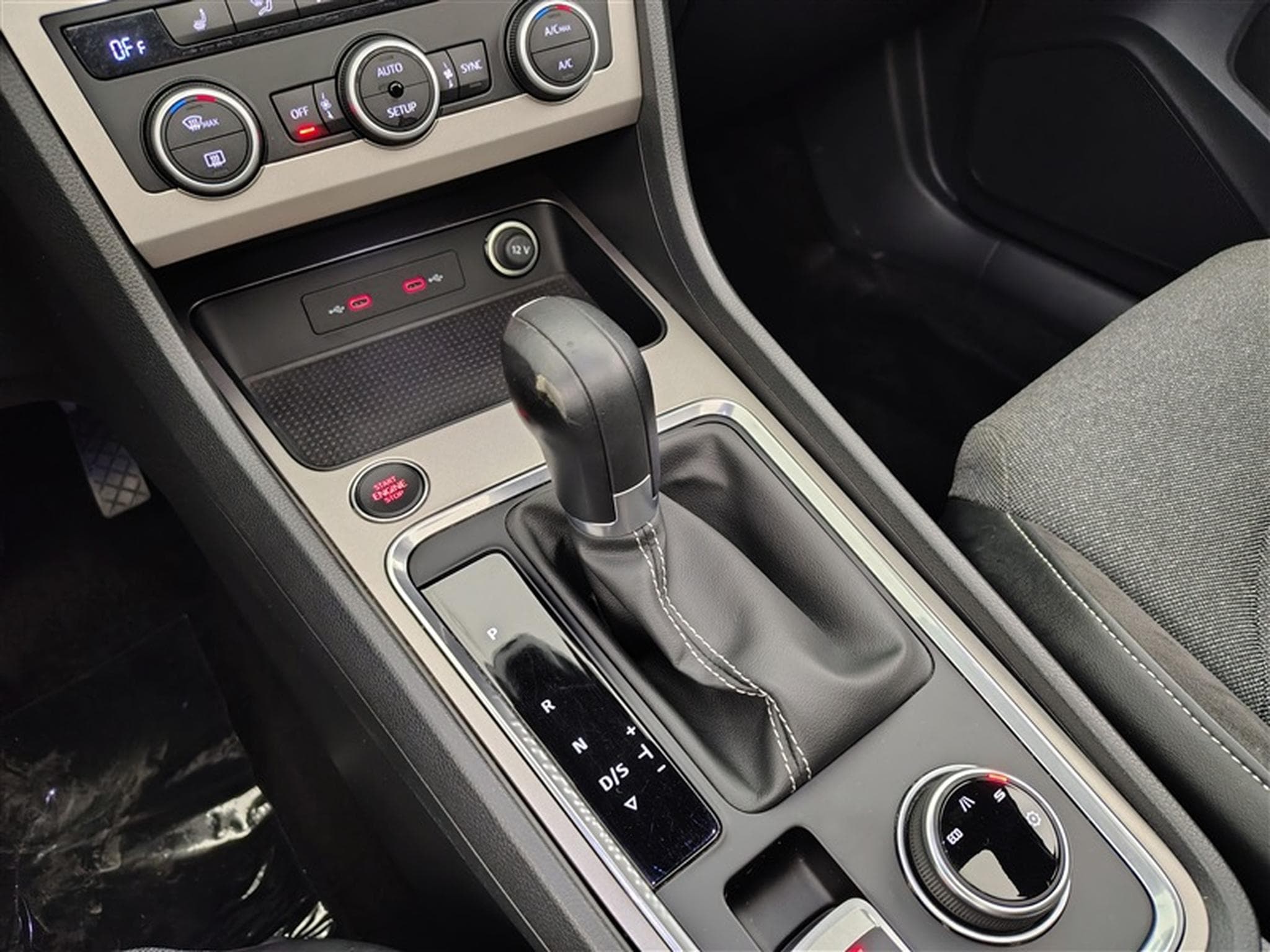 Seat Ateca 1.5 TSI Xperience Navi / Led / PDC+Caméra (2021) - Photo 12