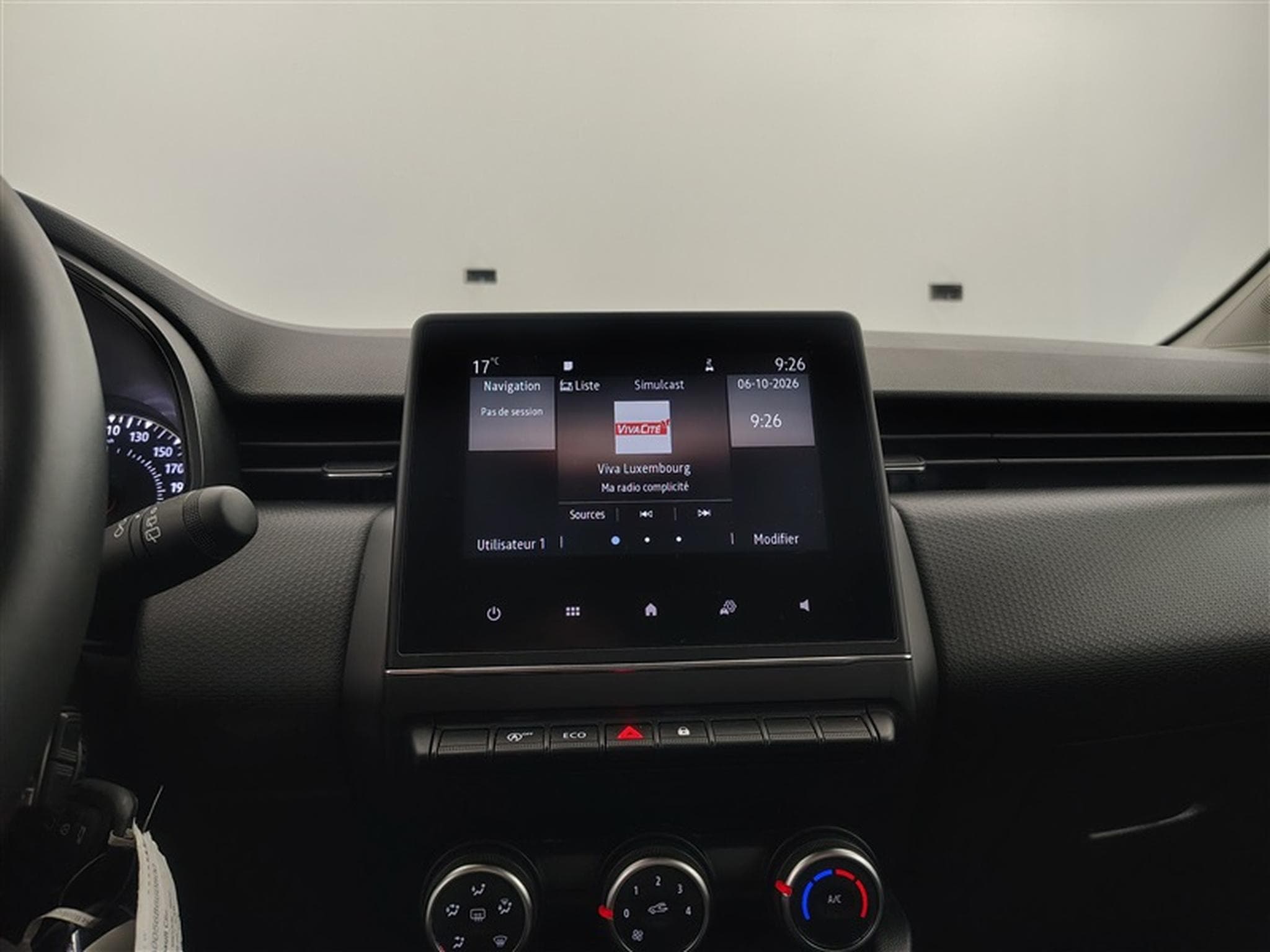 Renault Clio 1.0 TCe 90cv Zen APPLECARPLAY / FULL LED (2022) - Photo 11