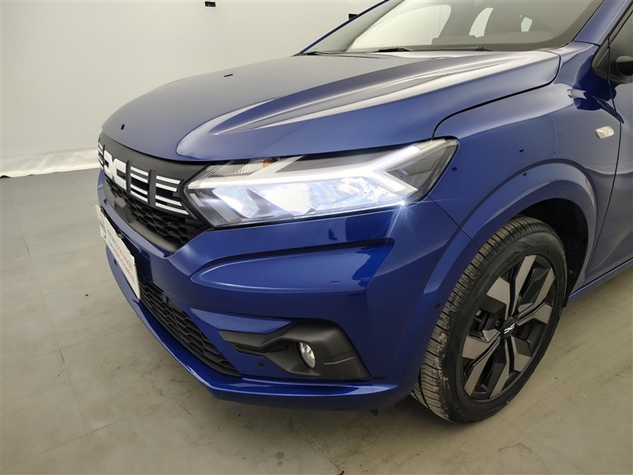Dacia Sandero 1.0 TCe Journey CARPLAY / FULL LED / PDC AV-AR (2025) - Photo 15