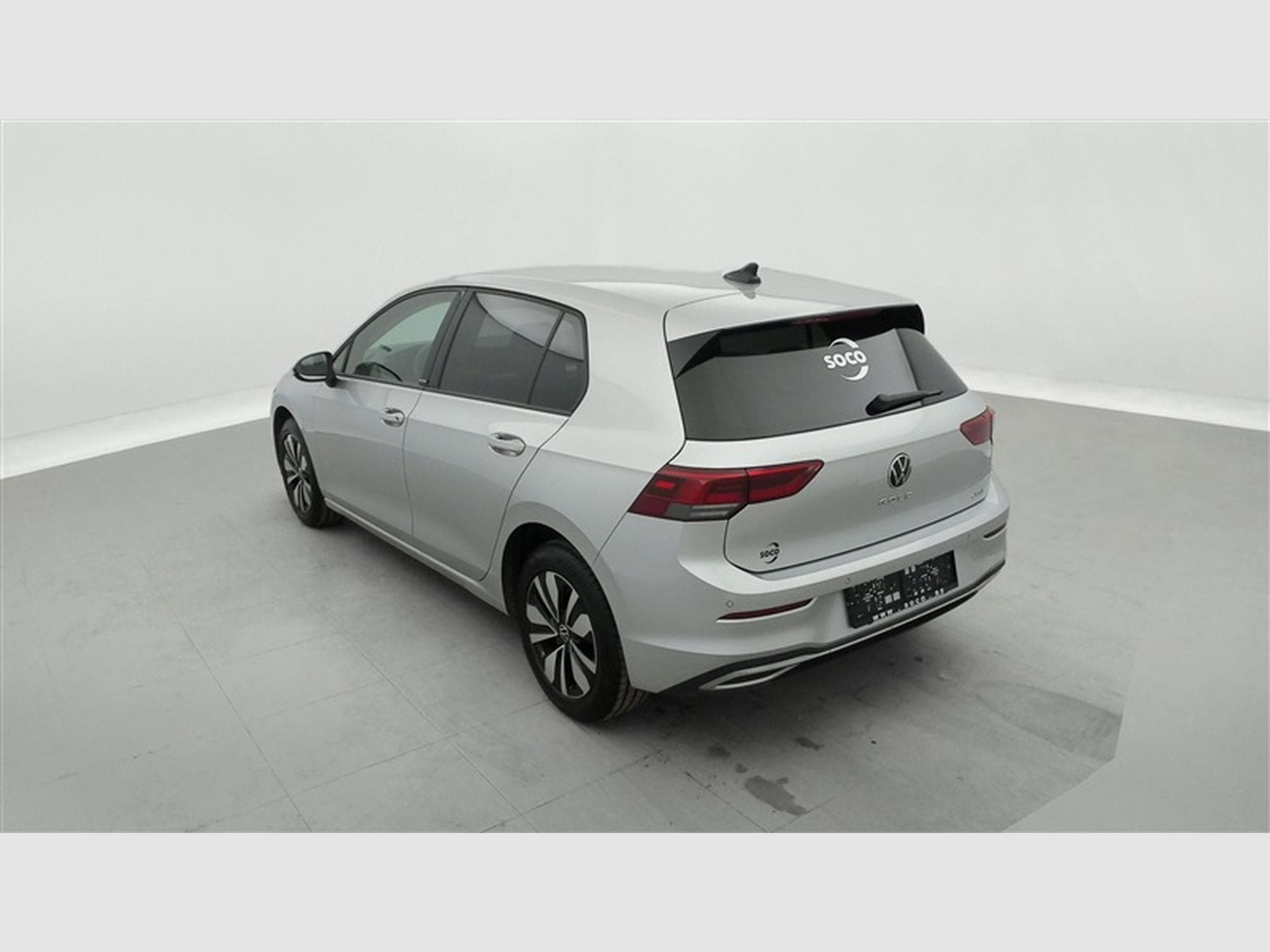 VW Golf 1.0 eTSI Move OPF DSG (2023) - Photo 2