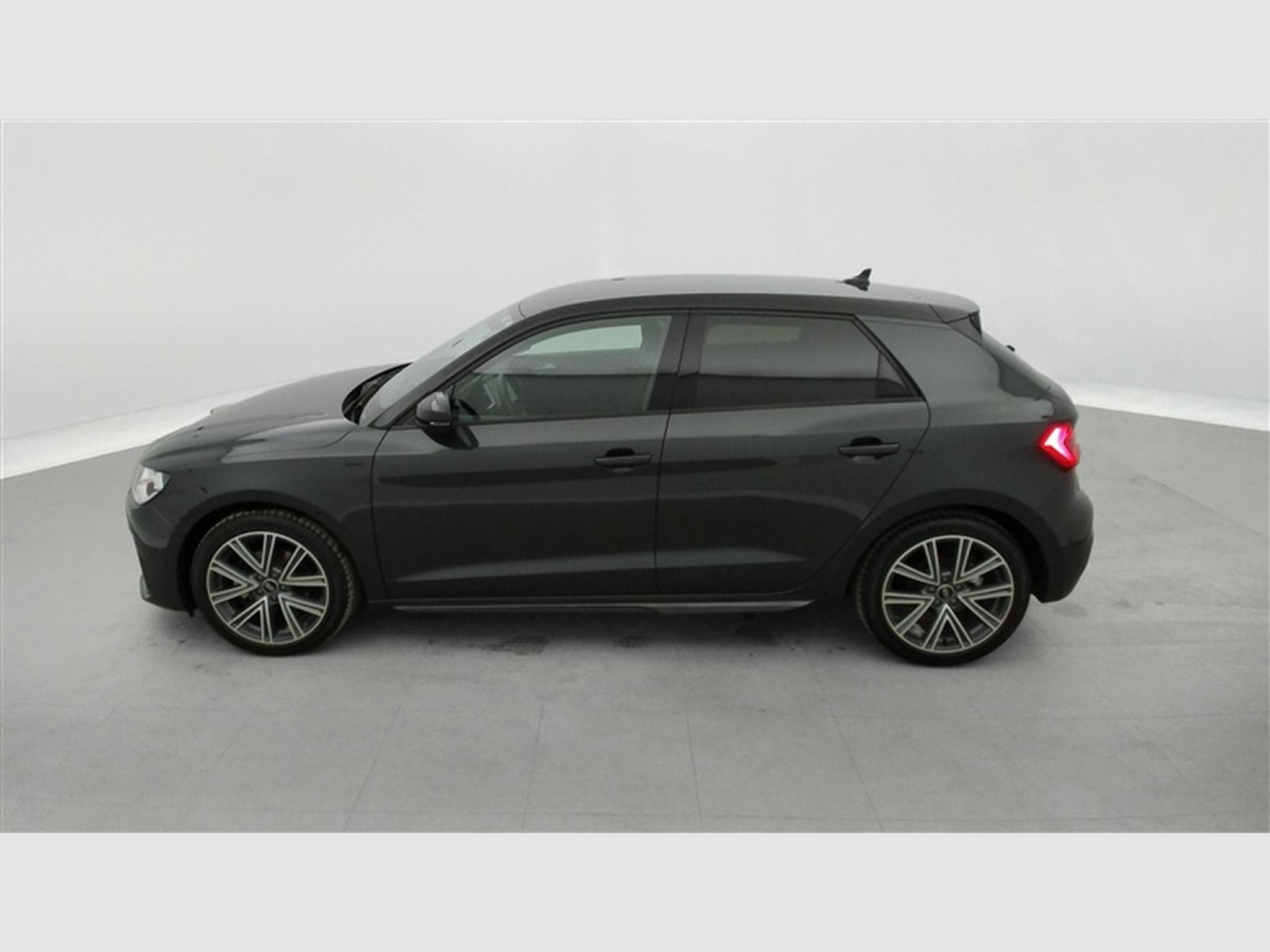Audi A1 30 TFSI 110Cv Advanced Navi Cockpit (2024) - Photo 3