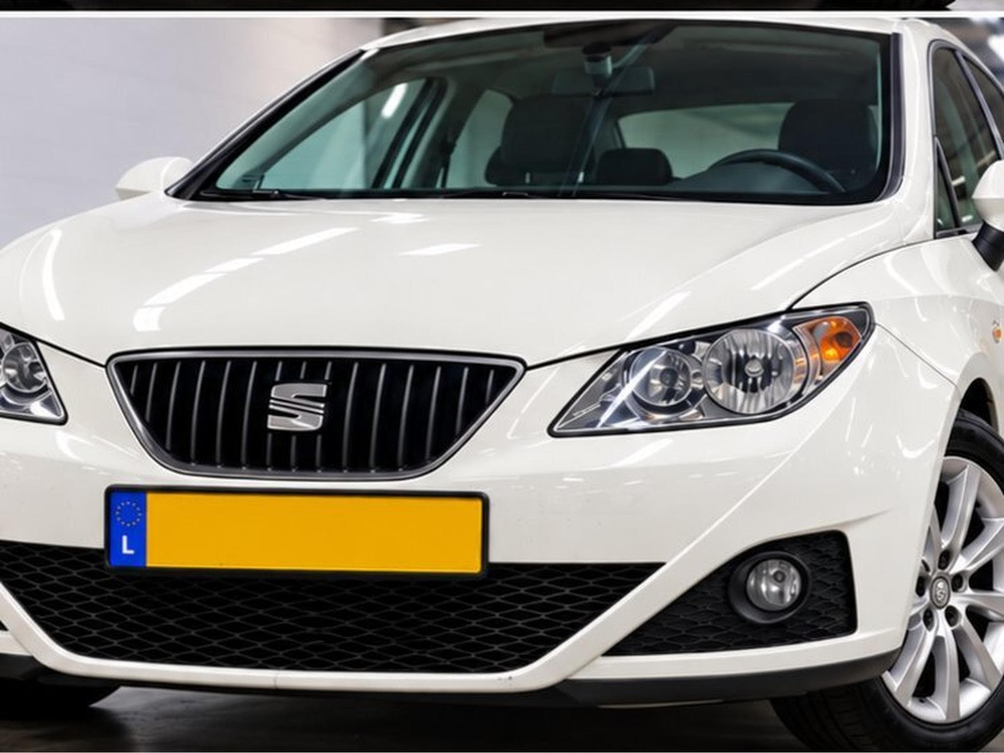Seat Ibiza (2011) - Photo 2