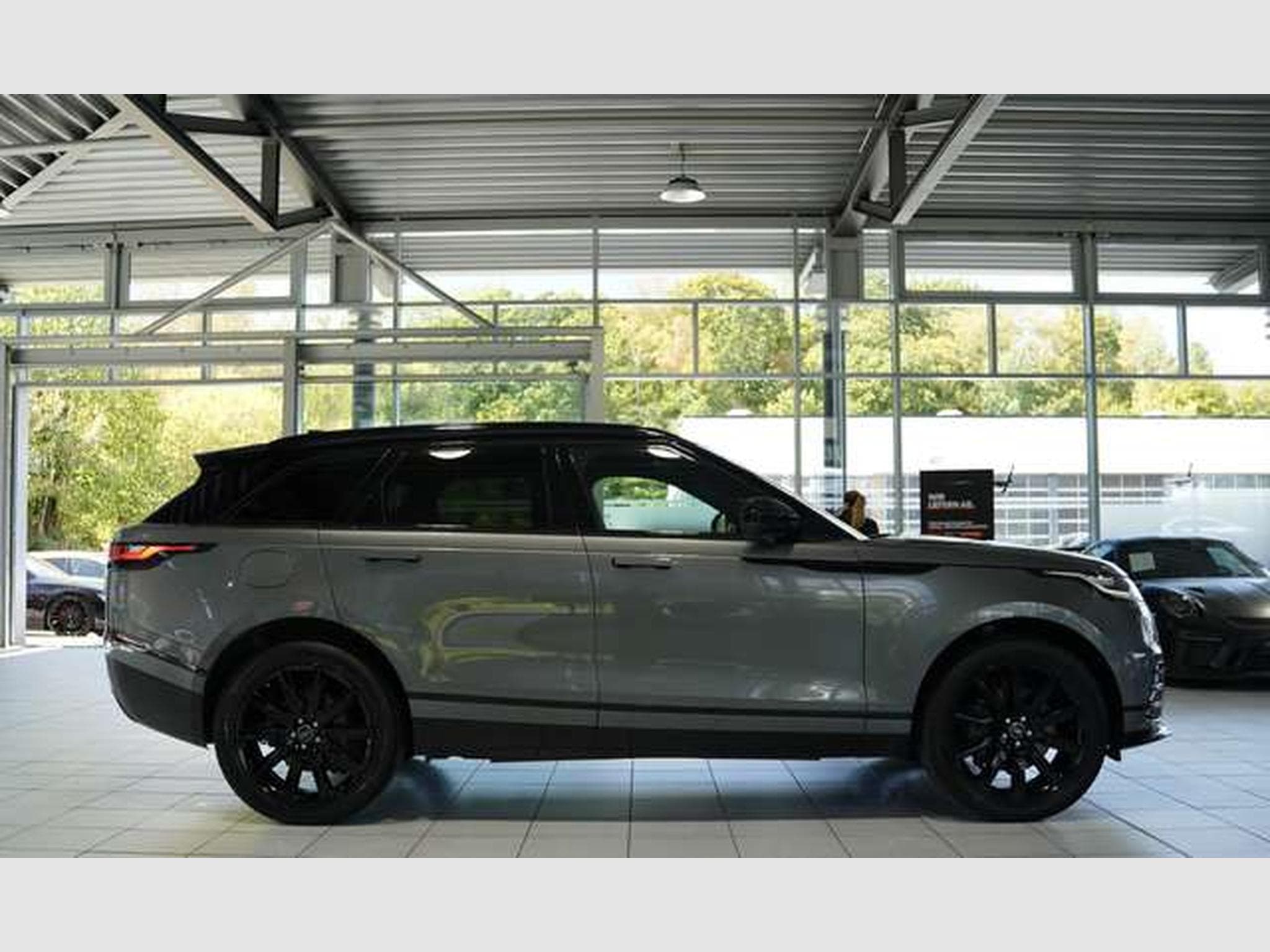 Land-Rover Range Rover Velar R Dynamic S Black-Paket 1.Hand (2019) - Foto 7