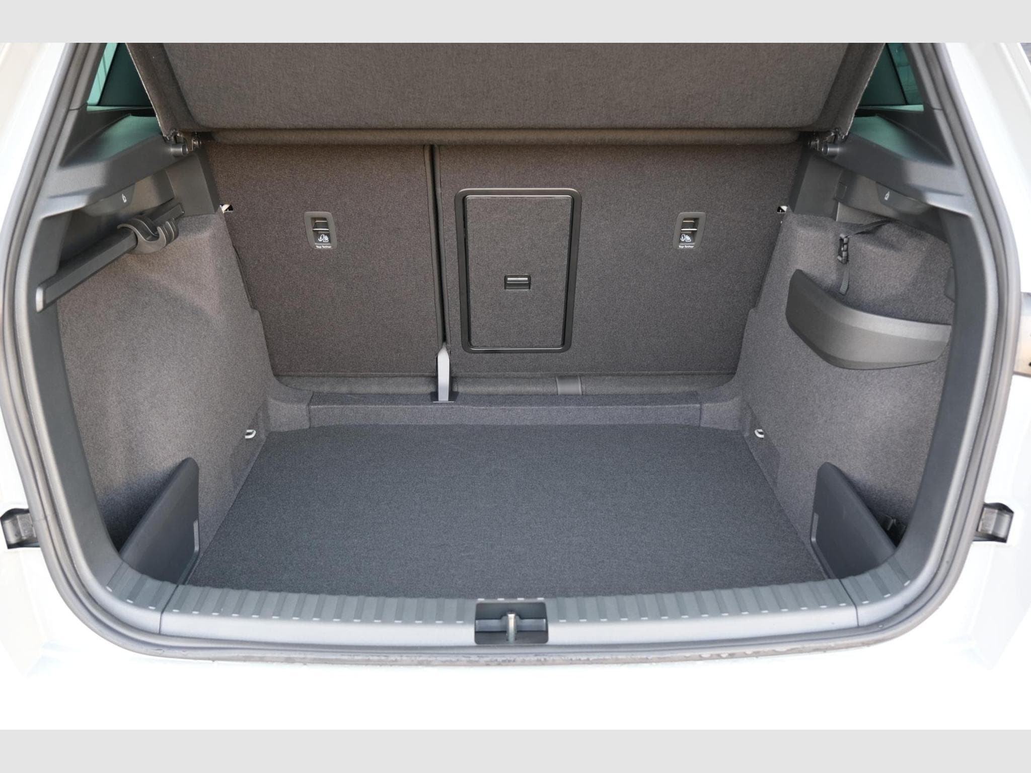 Skoda Karoq 1.5 TSI DSG (2026) - Foto 24