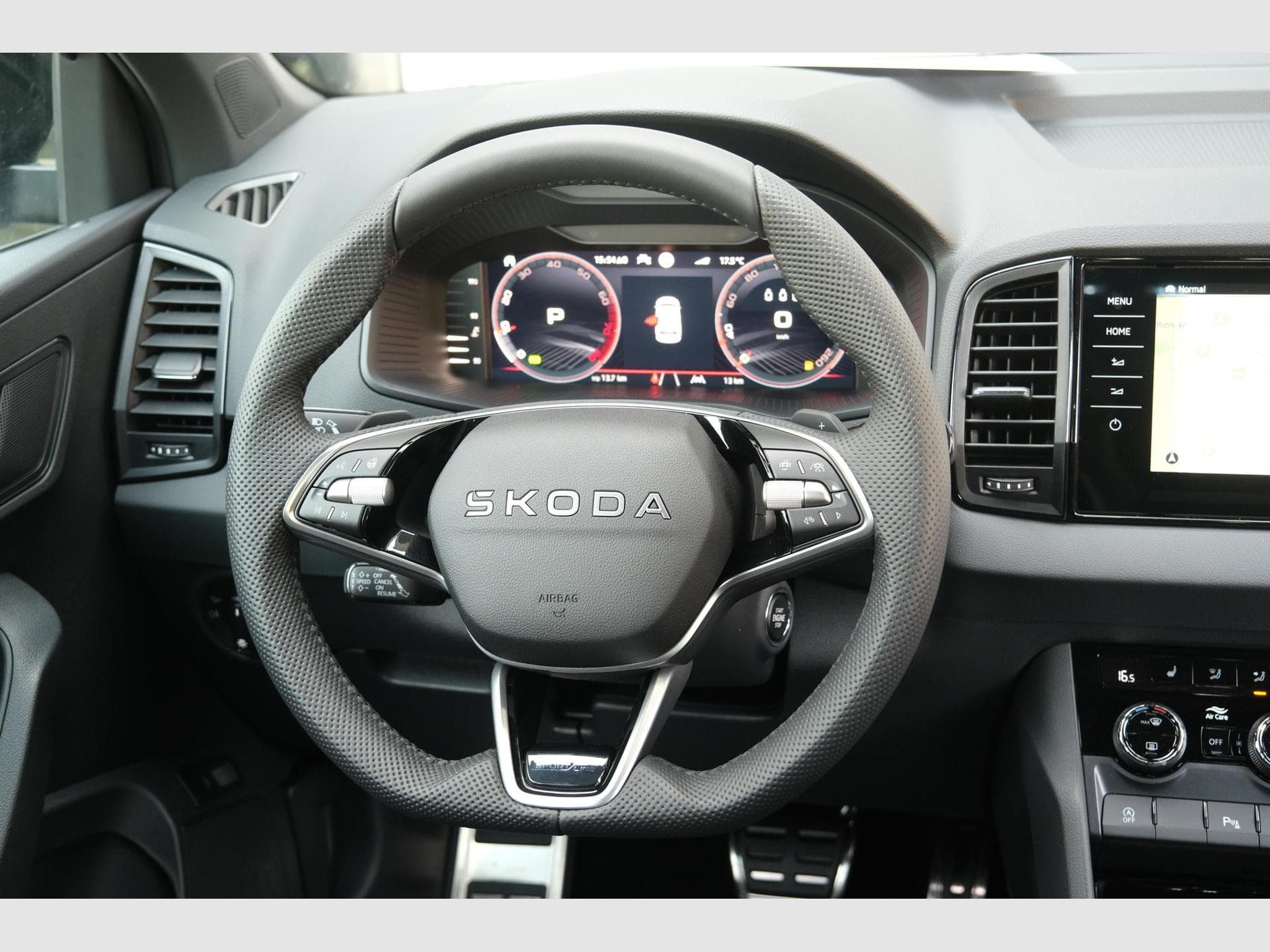 Skoda Karoq 1.5 TSI DSG (2026) - Foto 24