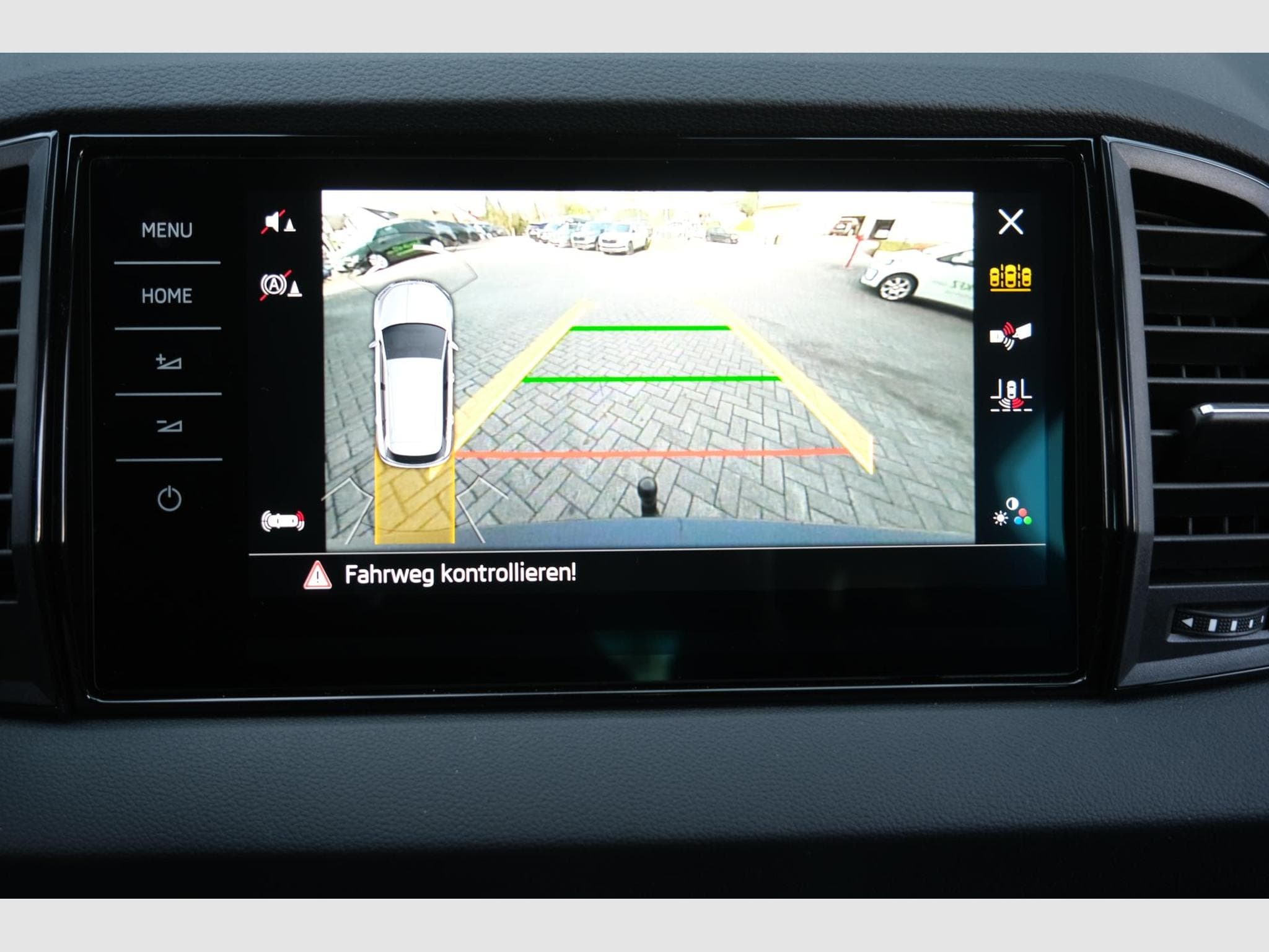 Skoda Karoq 1.5 TSI DSG (2026) - Foto 15