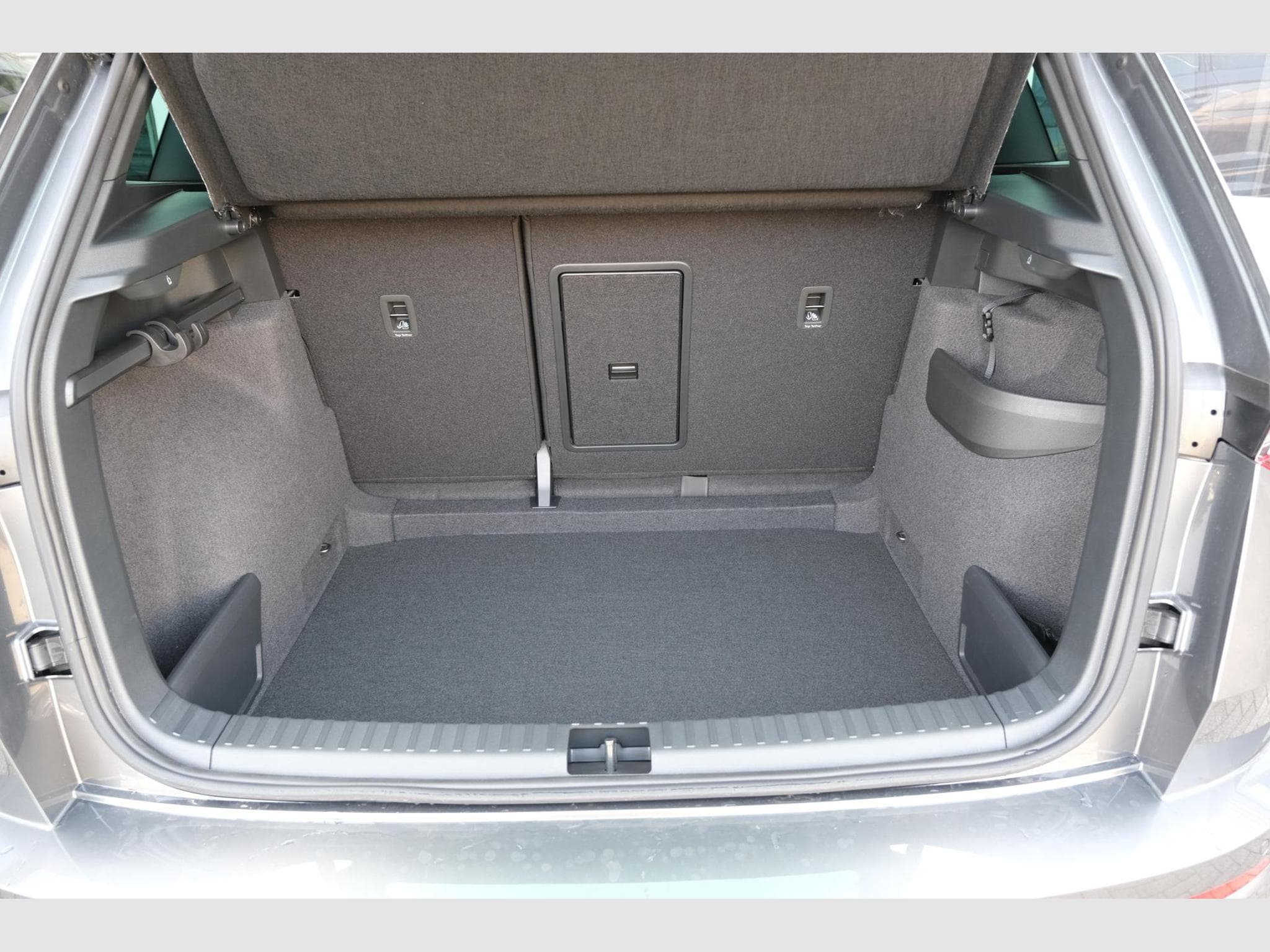 Skoda Karoq 1.5 TSI DSG (2026) - Foto 23