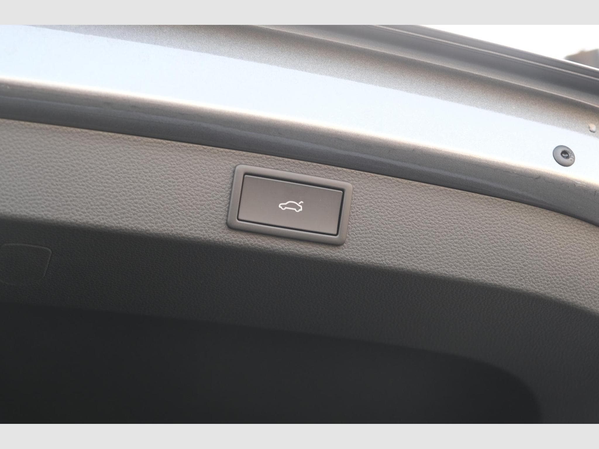 Skoda Karoq 1.5 TSI DSG (2026) - Foto 24