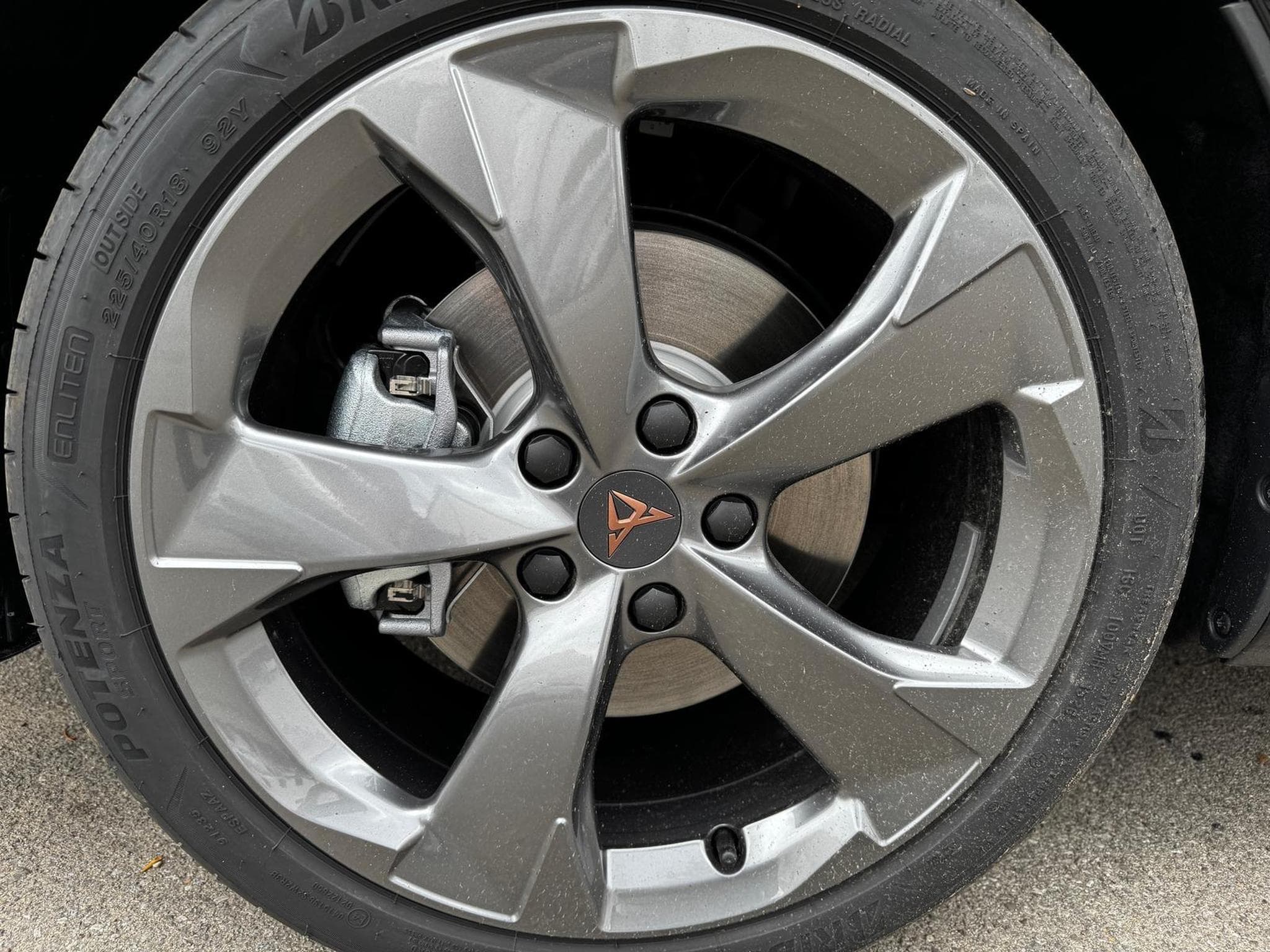 Cupra Leon 2.0TSI 150 kW (2026) - Photo 4