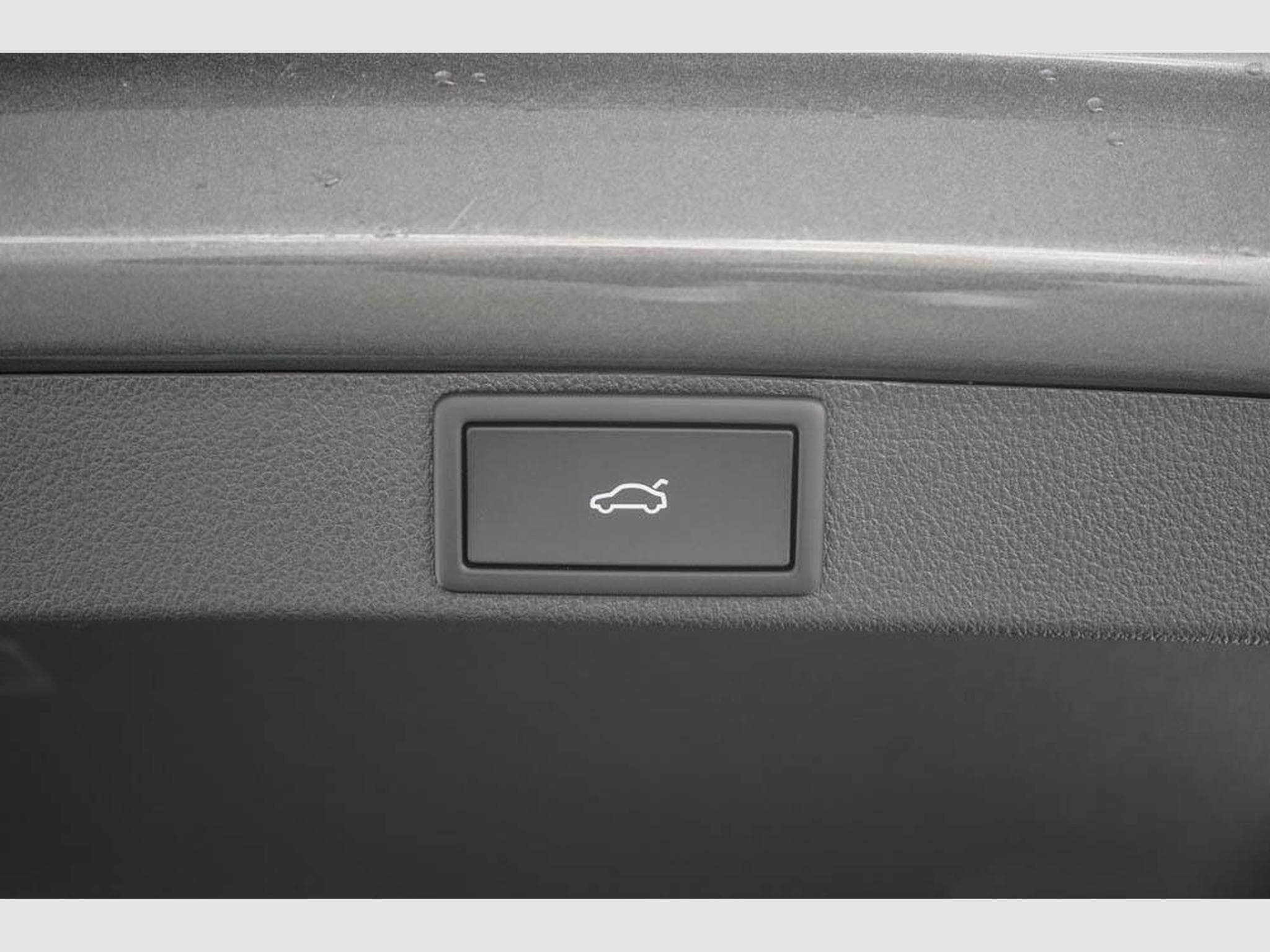 Skoda Octavia Kombi 1,5 TSI (2026) - Photo 20