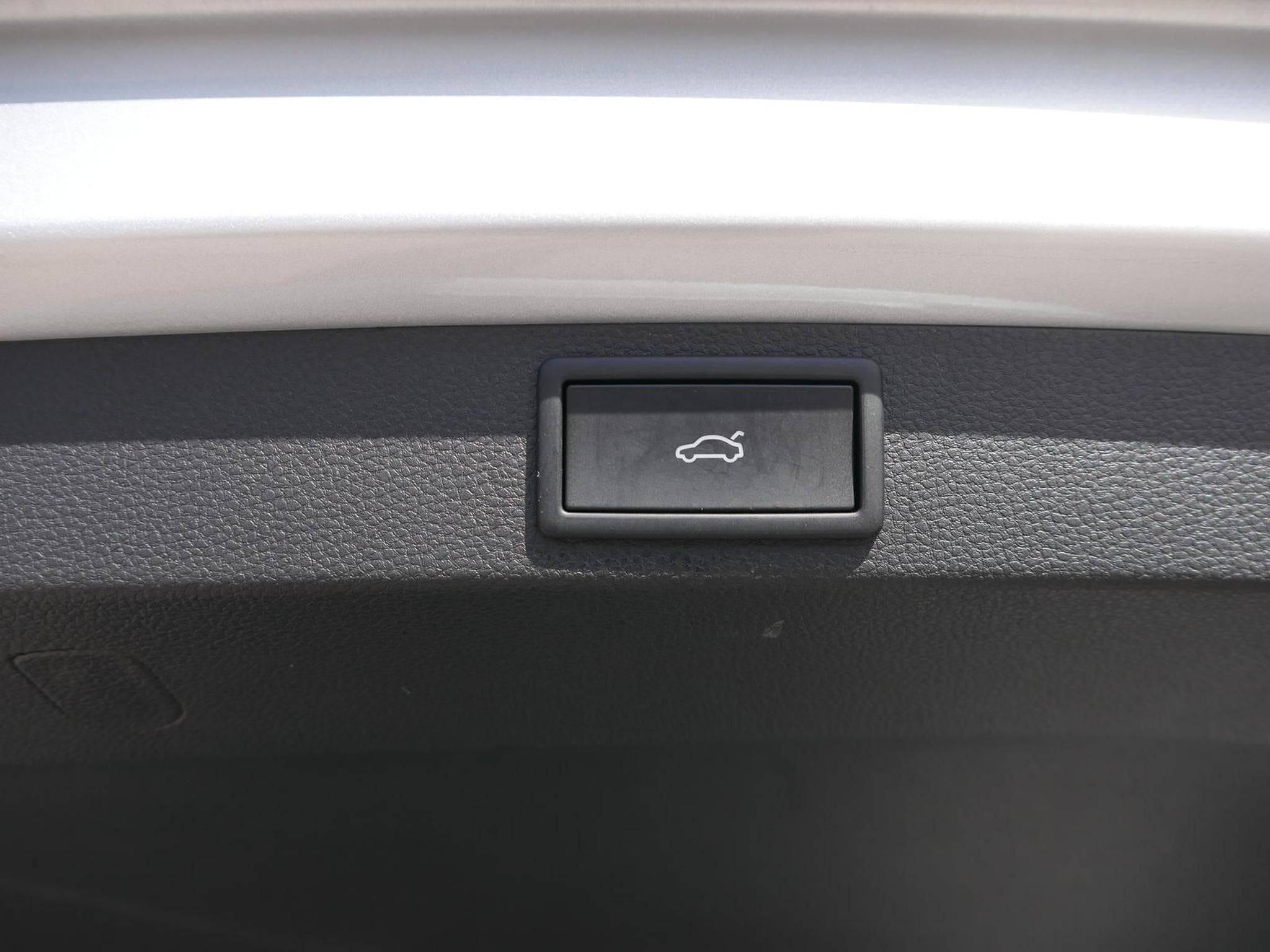 Skoda Karoq Selection (2025) - Foto 8