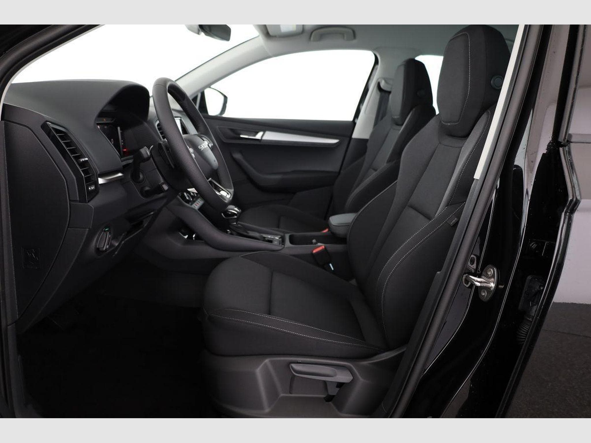 Skoda Karoq Selection (2026) - Foto 10