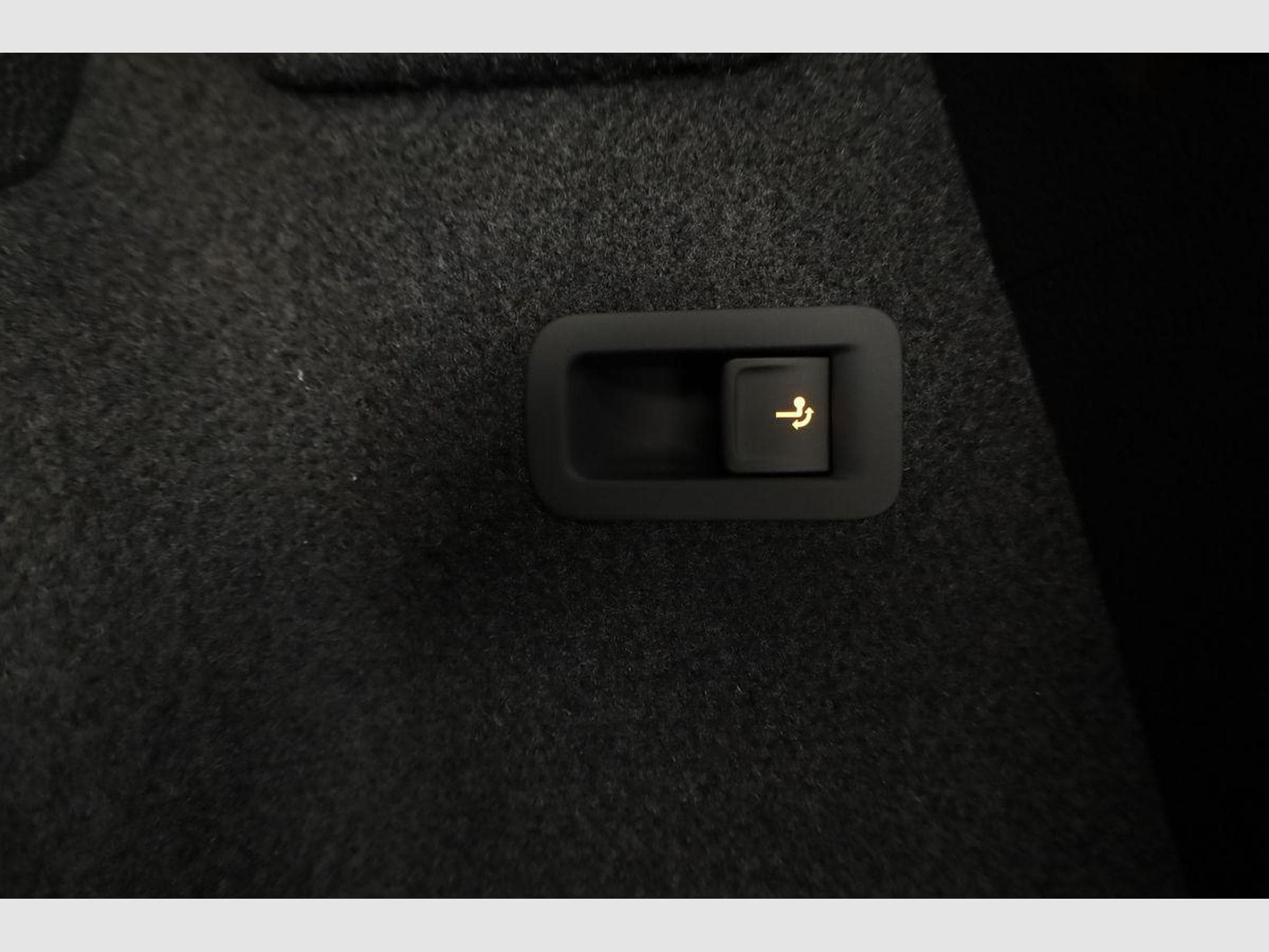 Skoda Karoq Selection (2026) - Foto 13