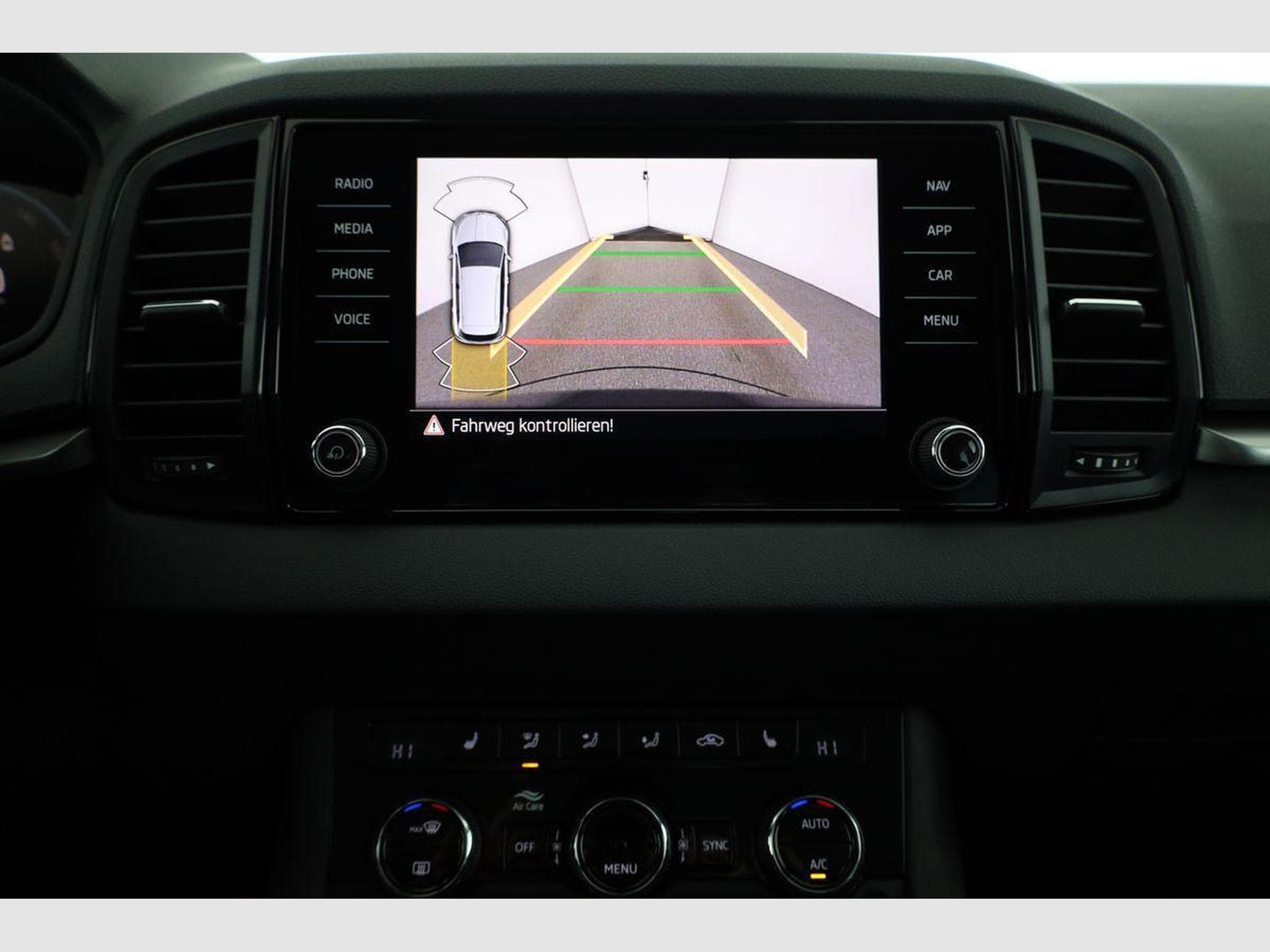 Skoda Karoq Selection (2026) - Foto 6