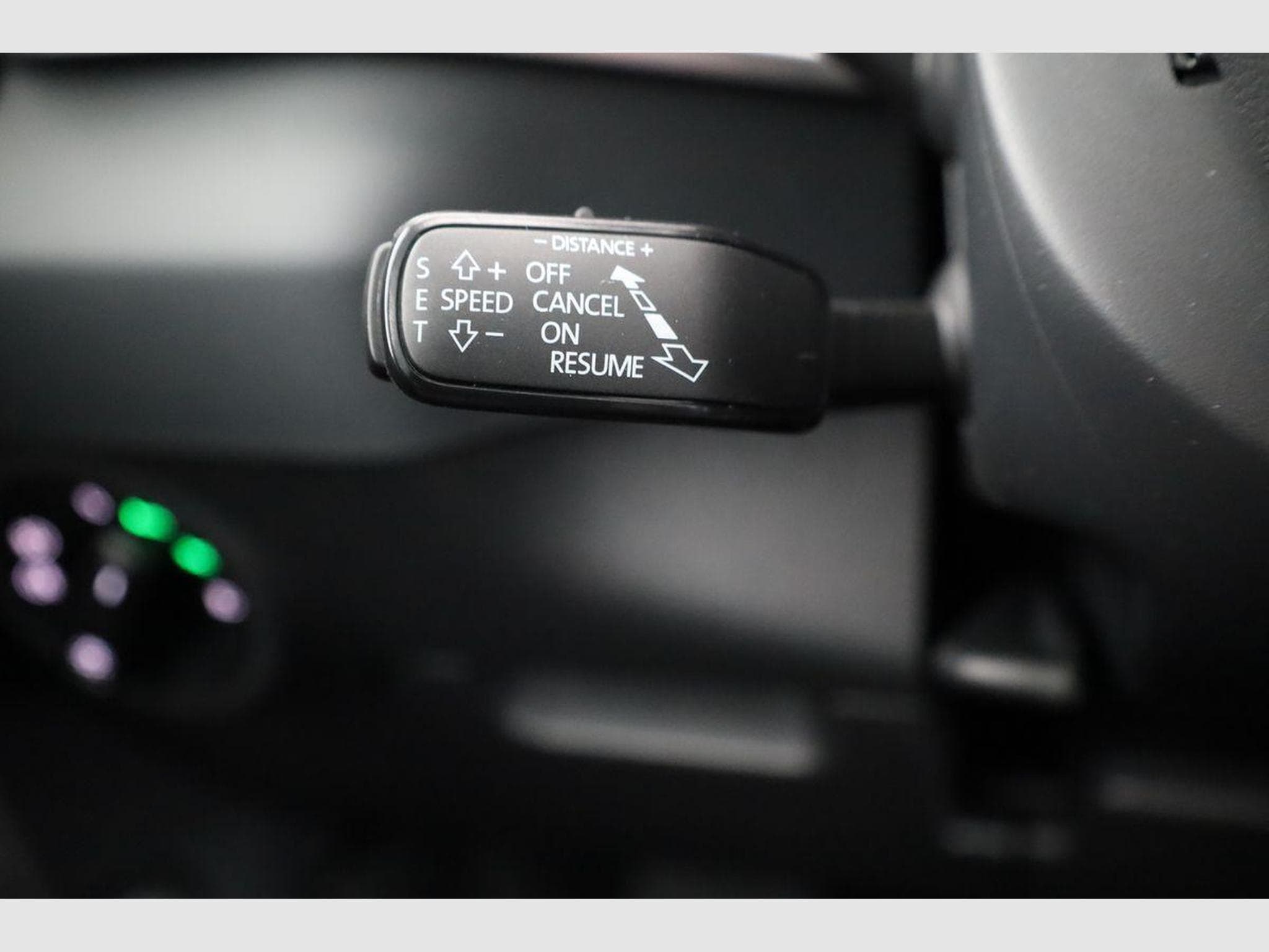 Skoda Karoq Selection (2026) - Foto 9