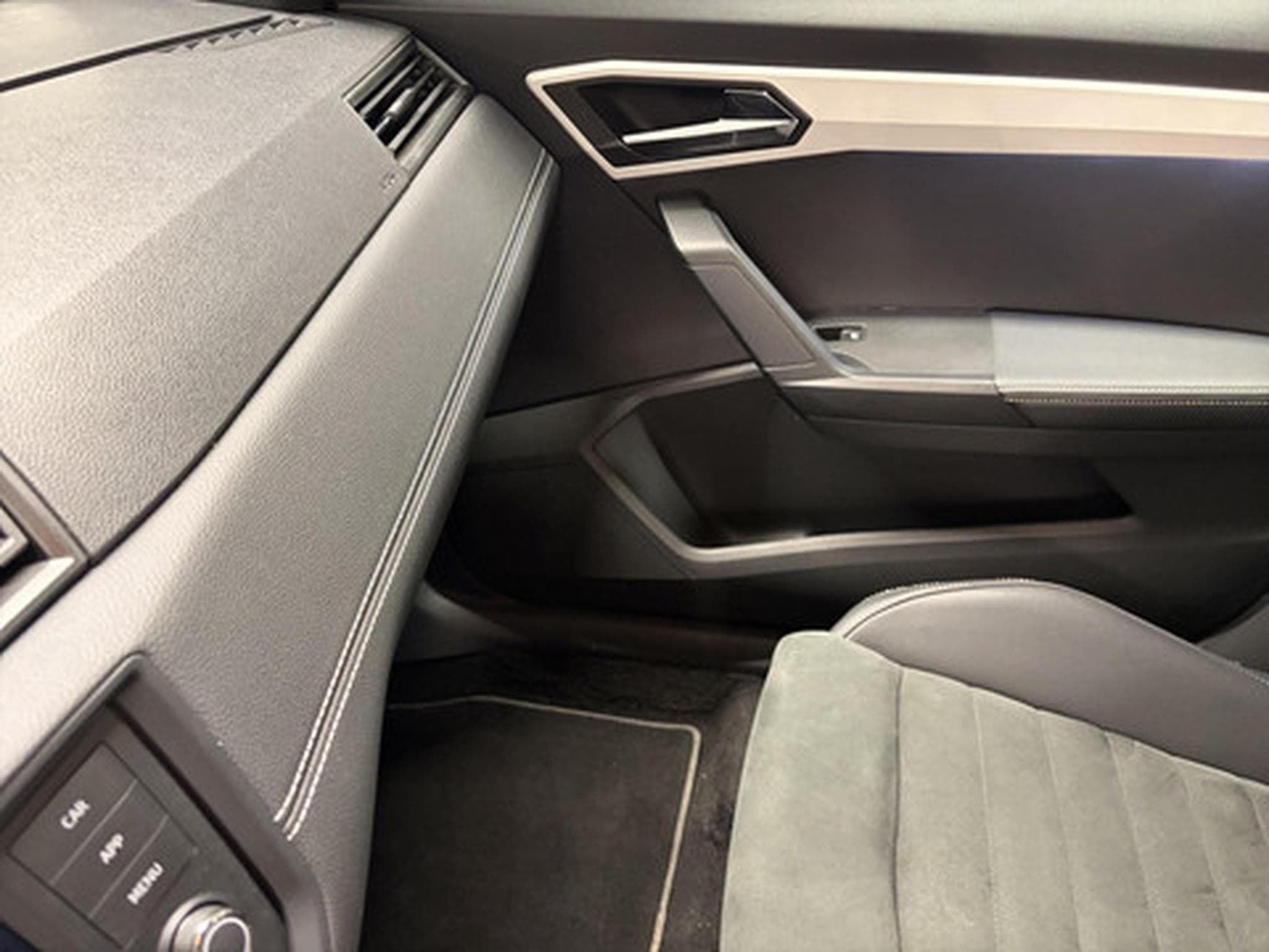 Seat Ibiza 1.0 TSI 85KW Xcellence (2020) - Photo 13