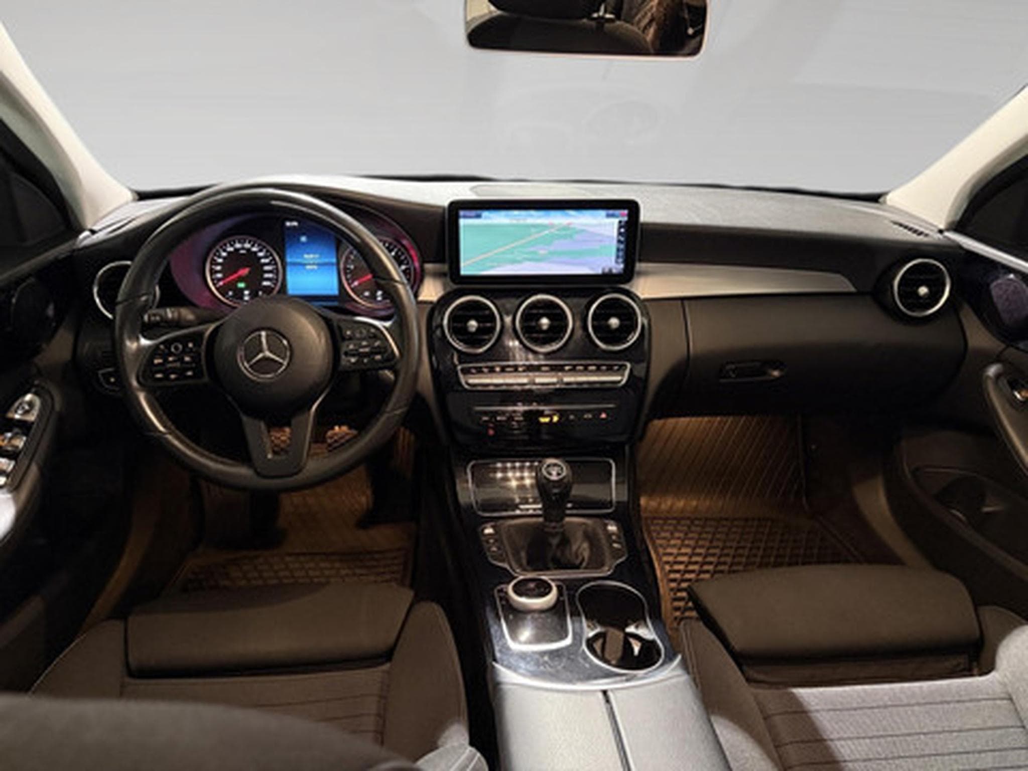 Mercedes C 200 Berline C d (2019) - Photo 5
