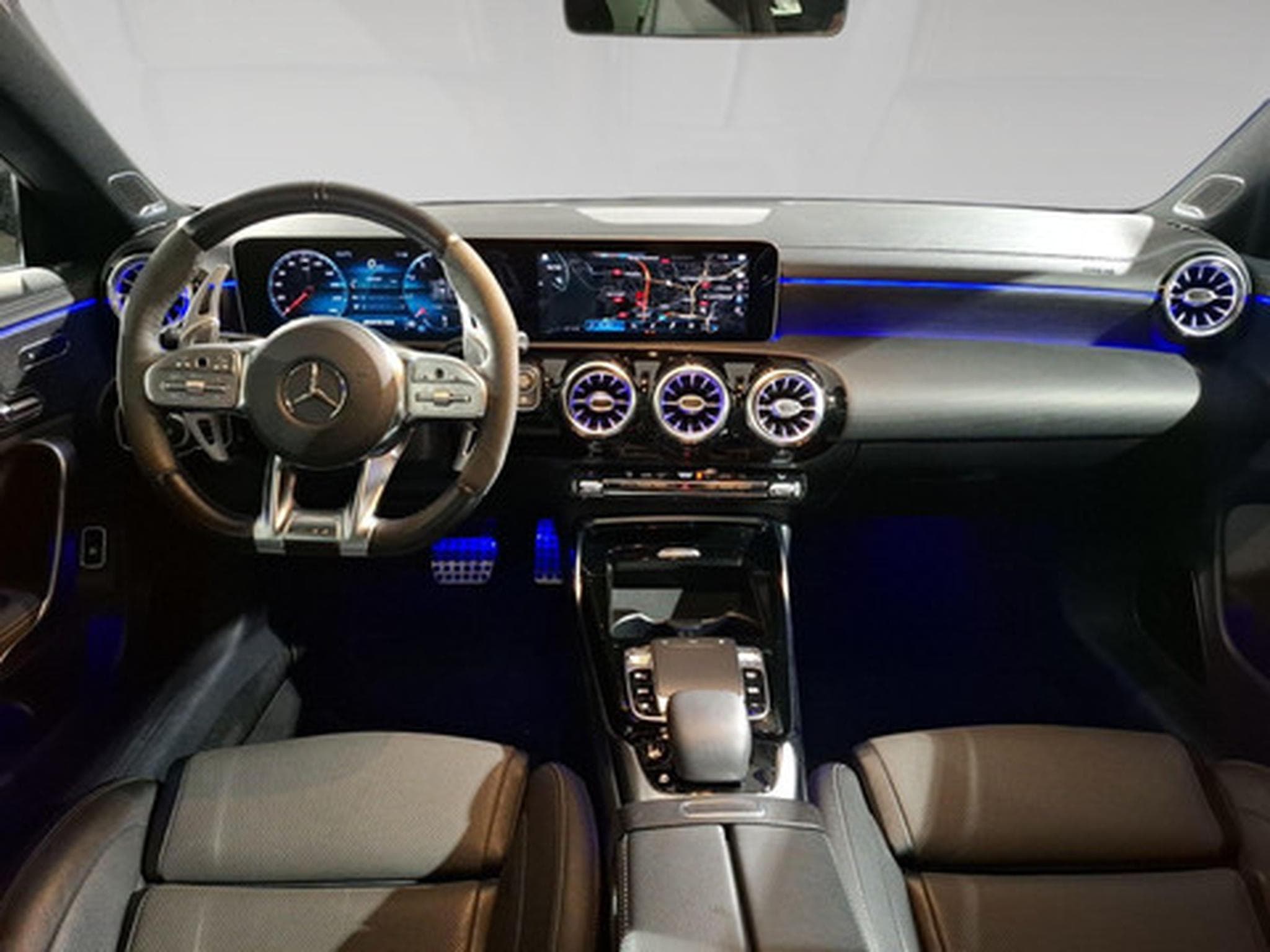 Mercedes CLA 2.0 CLA35 AMG (2019) - Foto 5