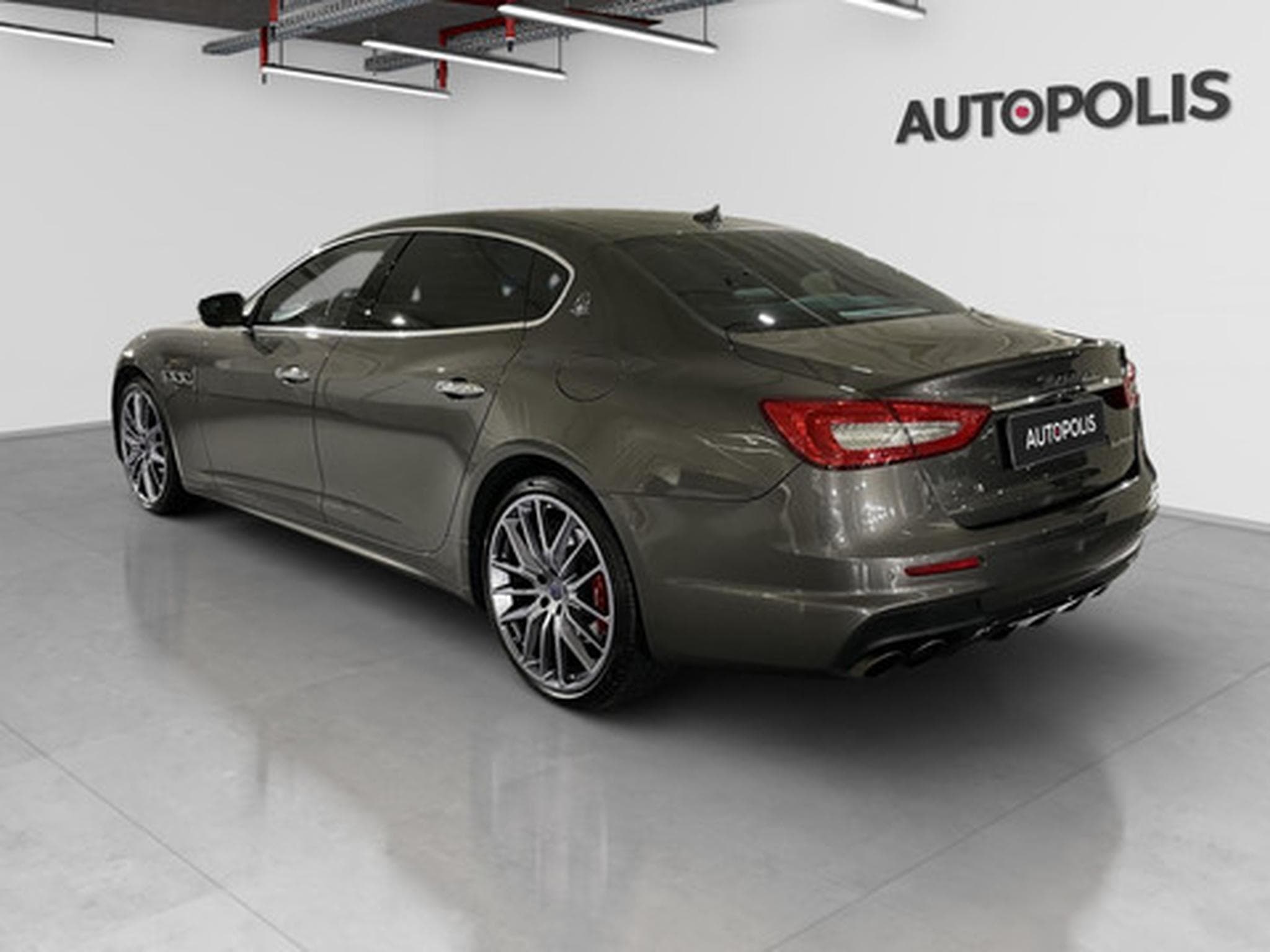 Maserati Quattroporte 3.0 V6 Aut. 4x4 S (2018) - Photo 16