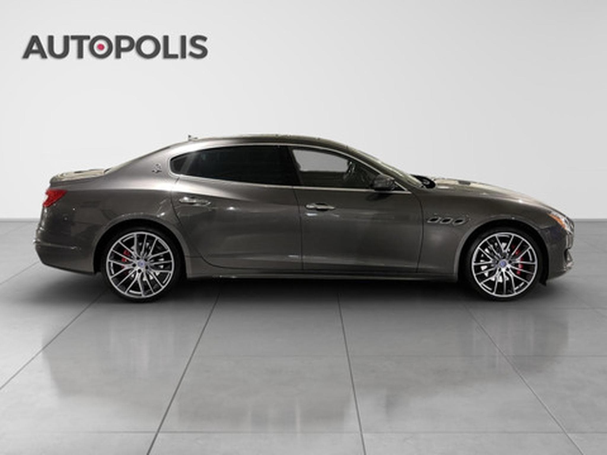 Maserati Quattroporte 3.0 V6 Aut. 4x4 S (2018) - Photo 19