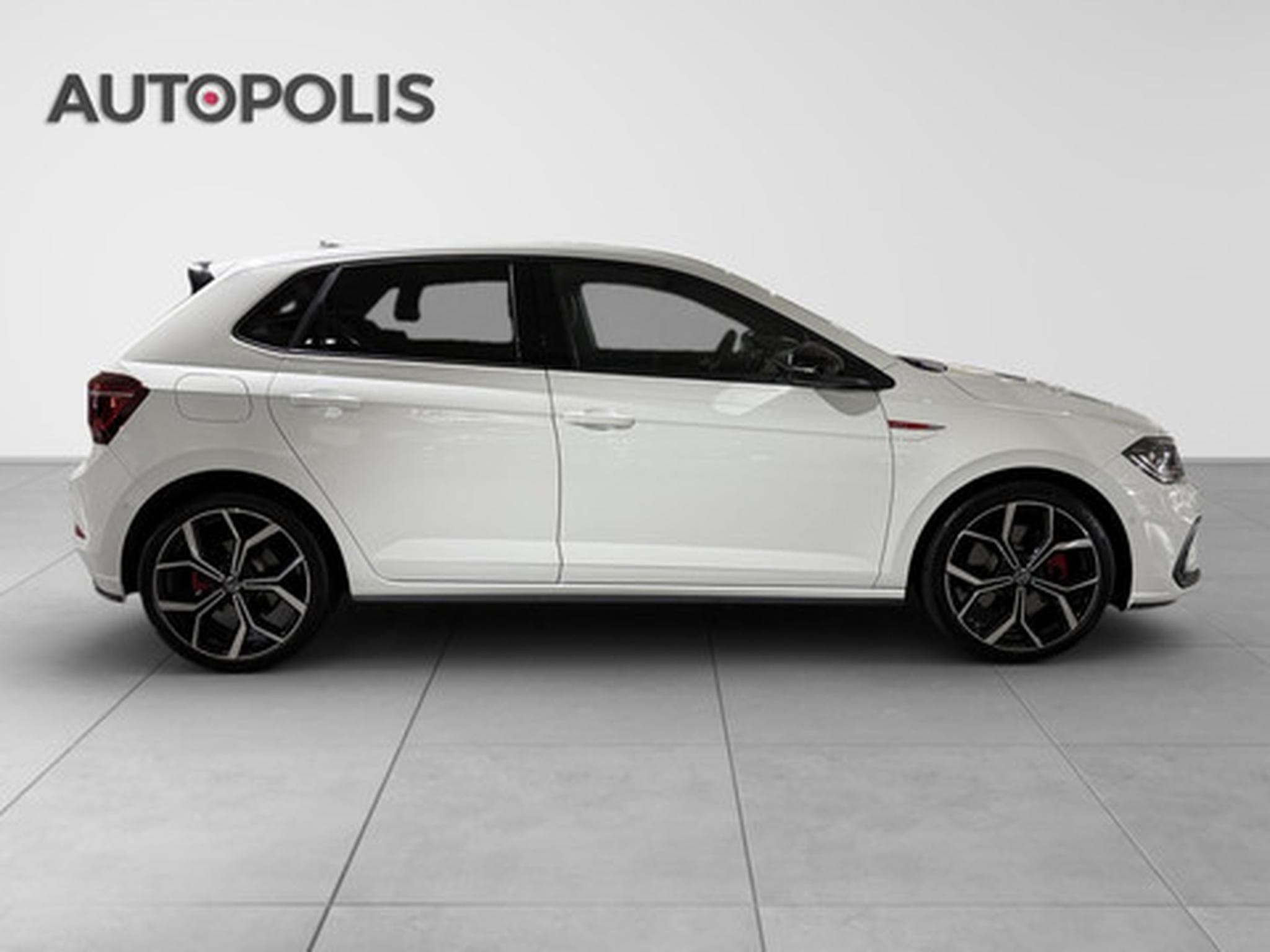 VW Polo 2.0 TSI 152kW GTI DSG7 (2024) - Photo 17