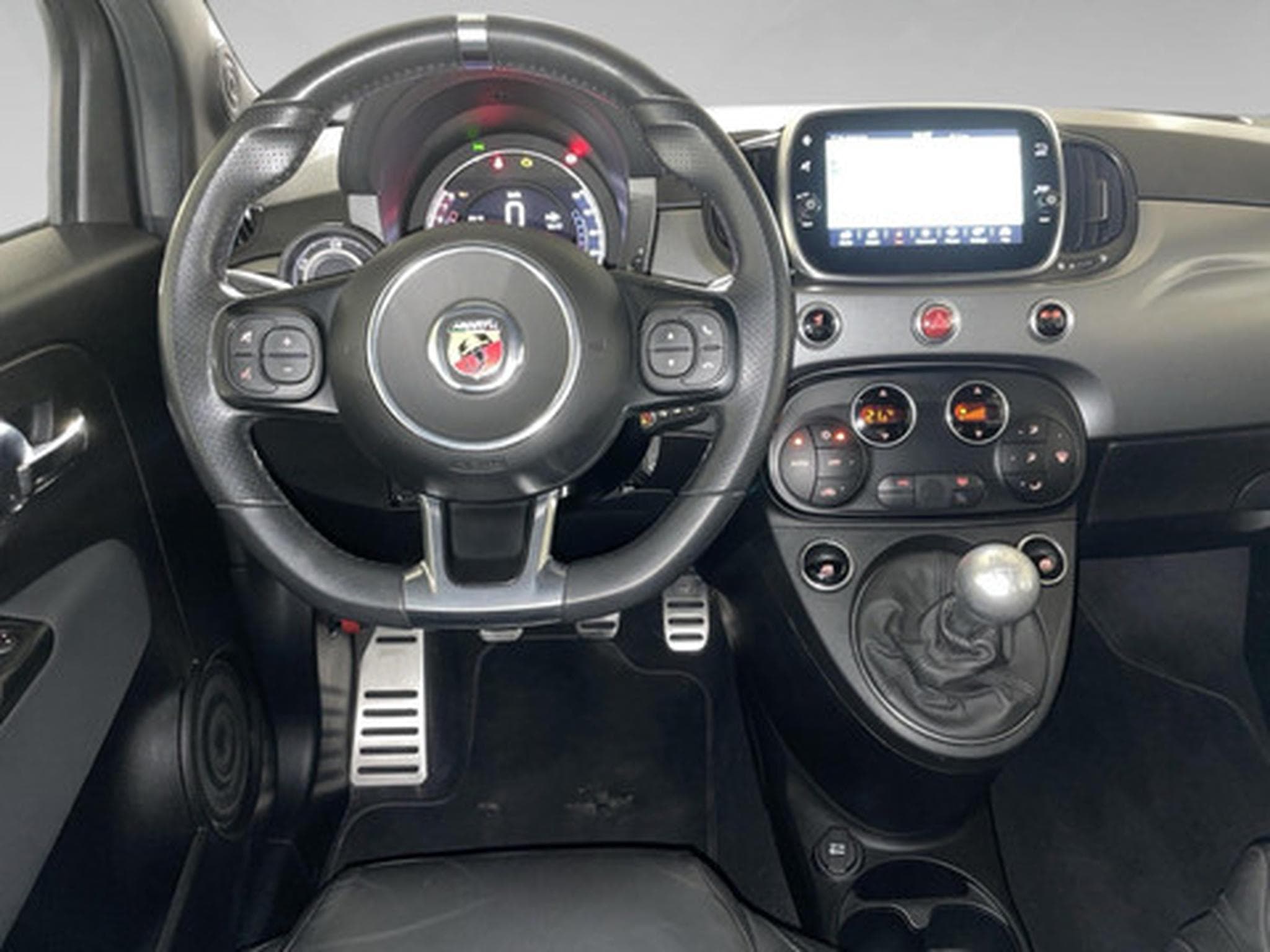 Abarth 500 1.4 T-Jet 595 121kW Turismo (2021) - Foto 6